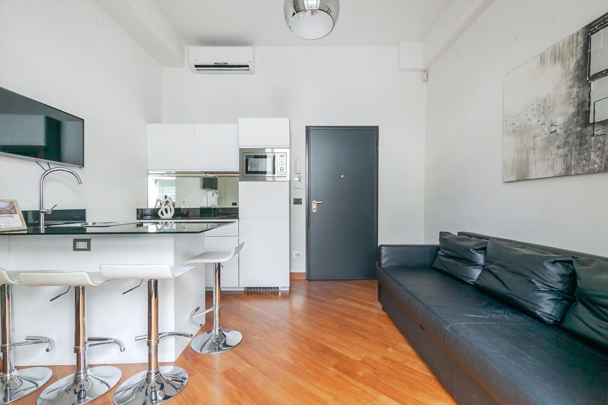 Apartment San Babila Luxury - In The Heart Of Fashion Disctrict *