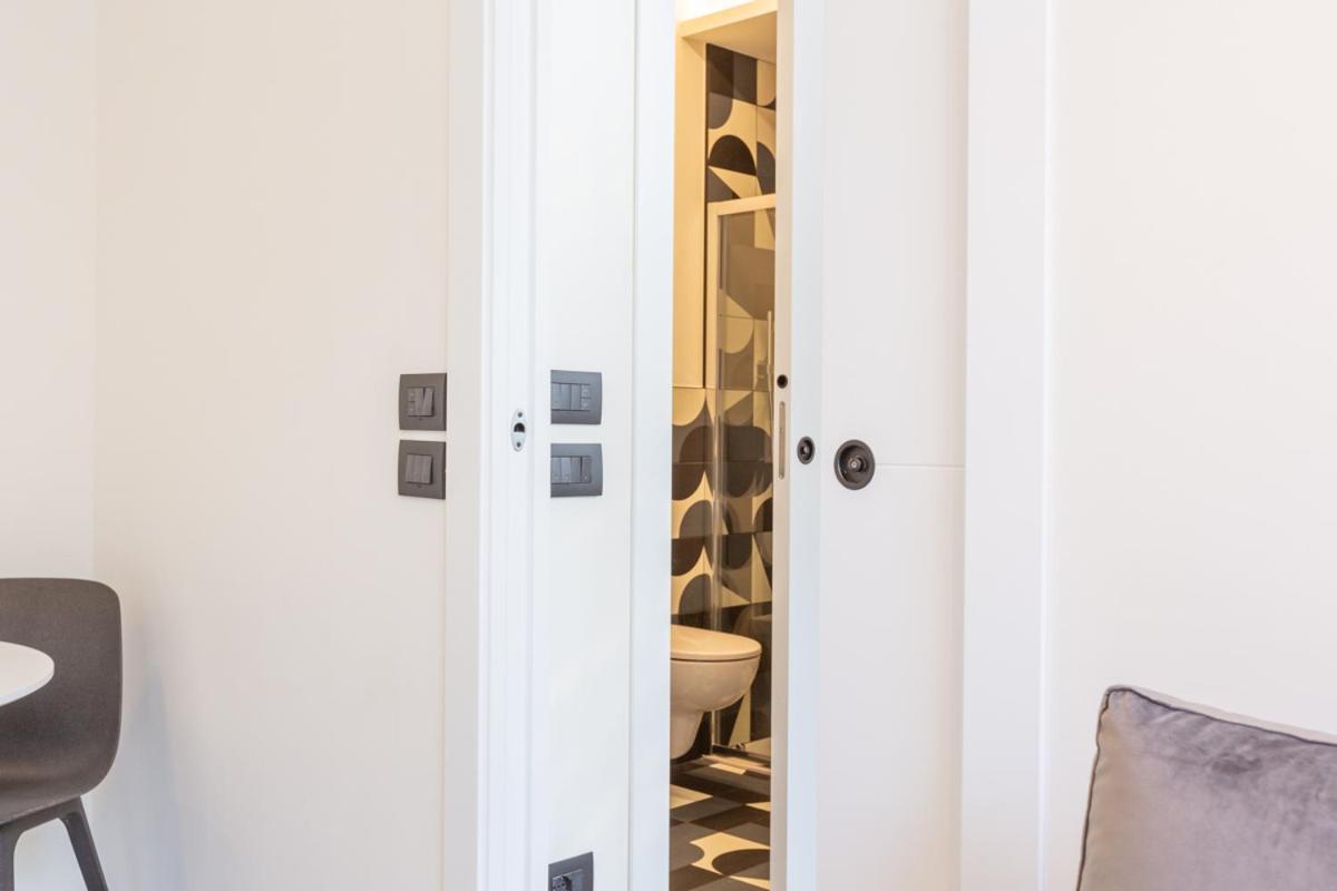 3fo6 -navigli-duomo - Luxury Modern Milan