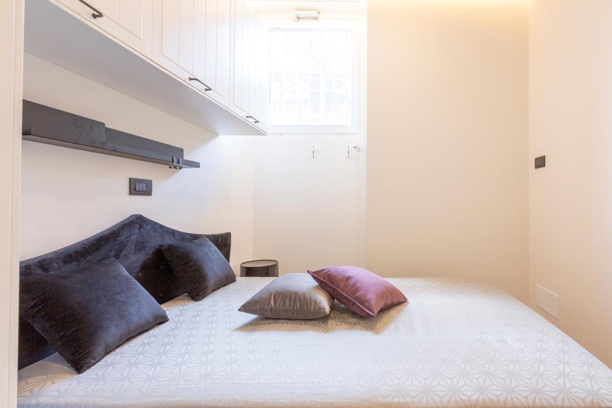 3fo6 -navigli-duomo - Luxury Modern Apartment Milan