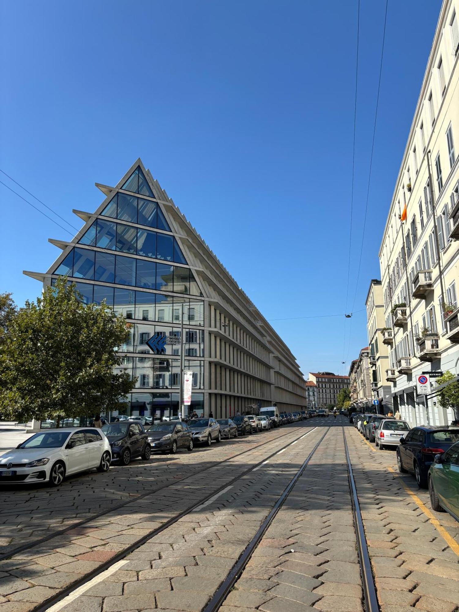 Duomo Design Cube - 10 Minutes Walk From Brera * Milan