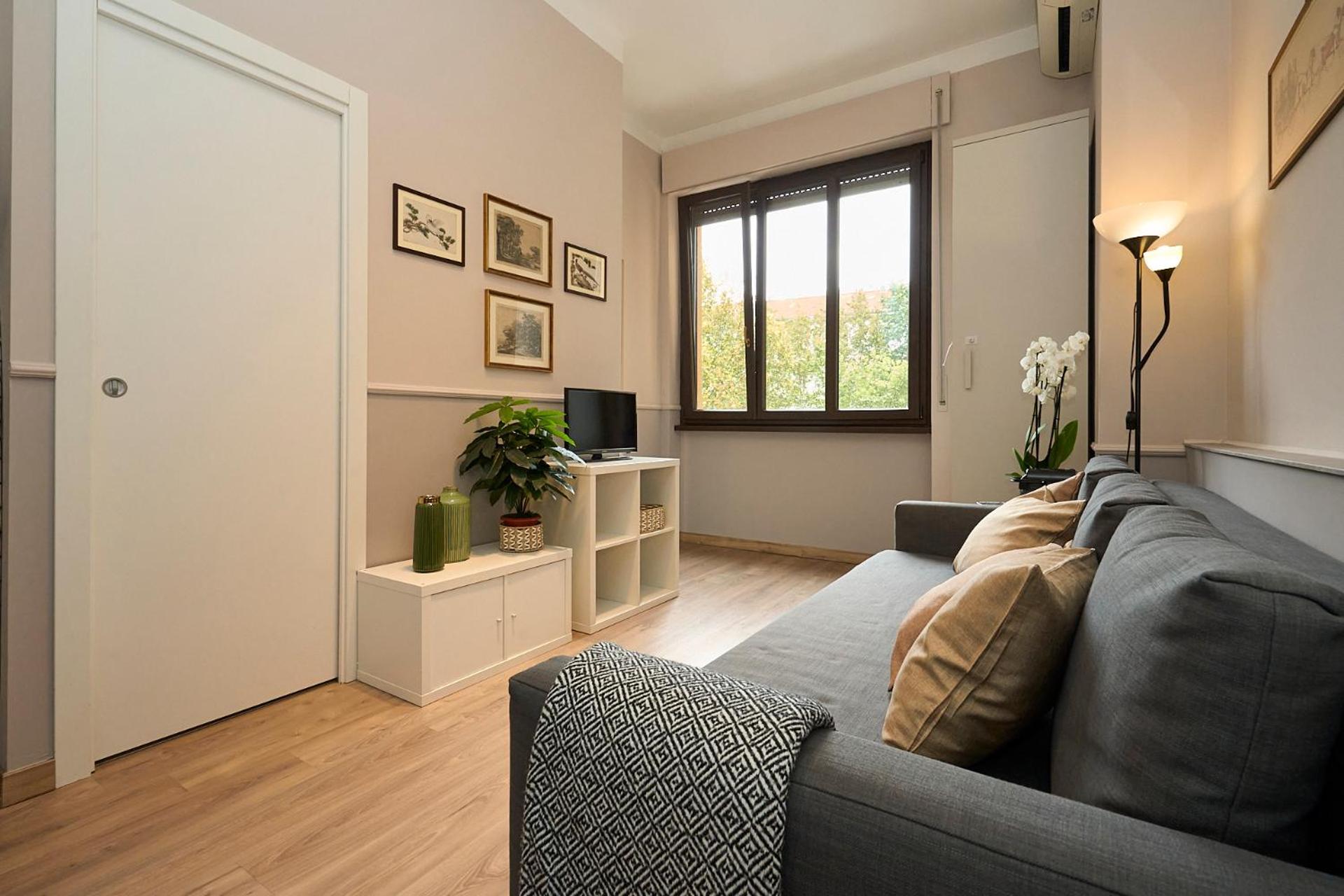 Duomo Design Cube - 10 Minutes Walk From Brera Apartment Milan