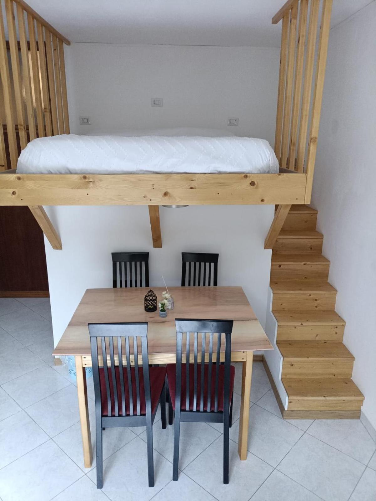 Loftmilano, Shared Bathroom Alloggio in famiglia *