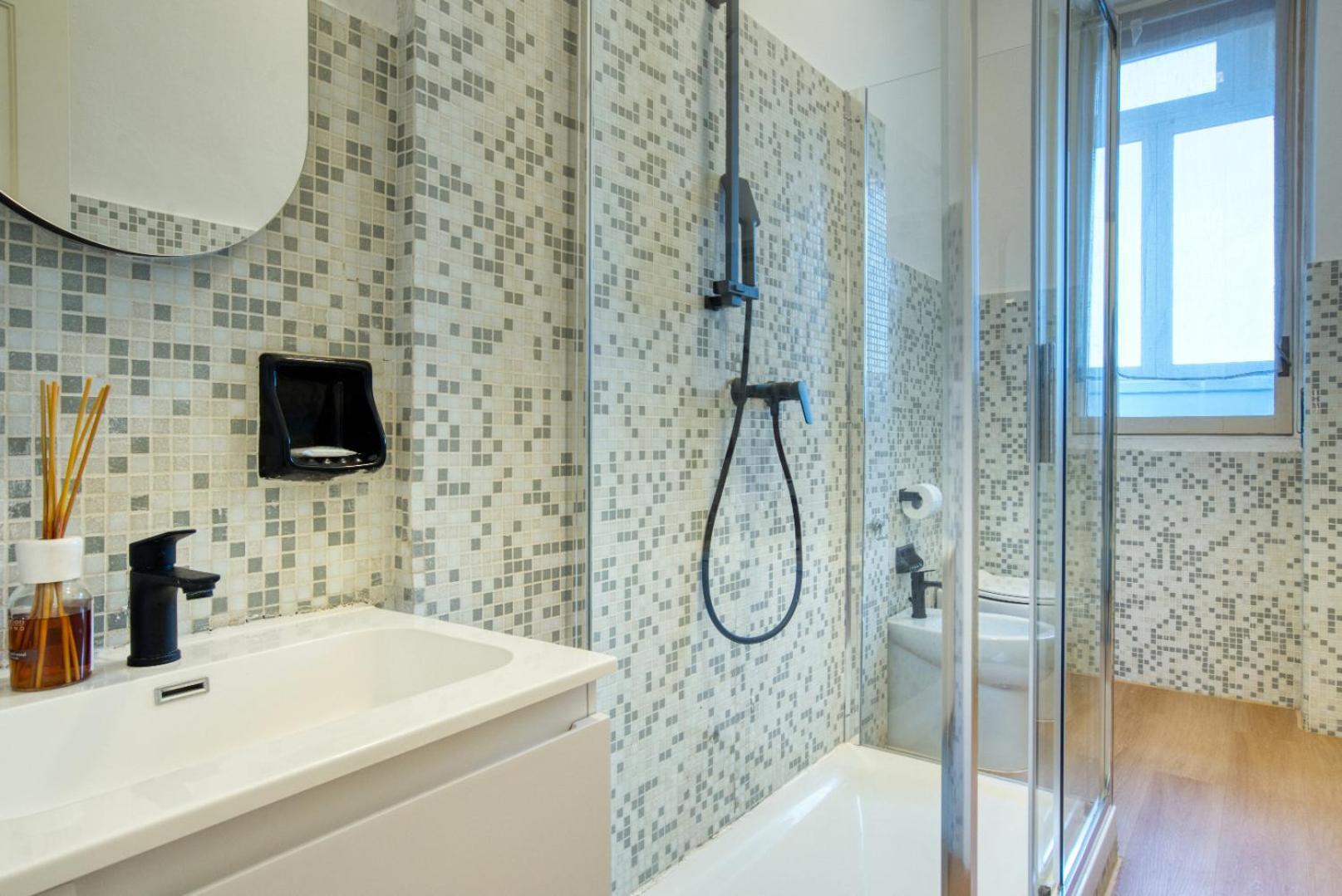 Italianflat - Elegant With Balcony In Navigli Milano