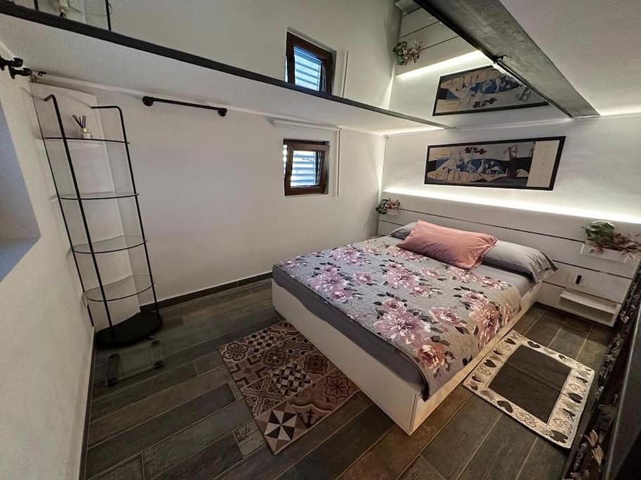 Due Fiori Loft Niguarda * Milano