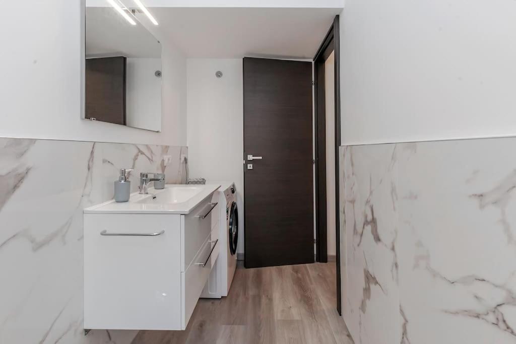 Apartment Bicocca Metro House Mailand
