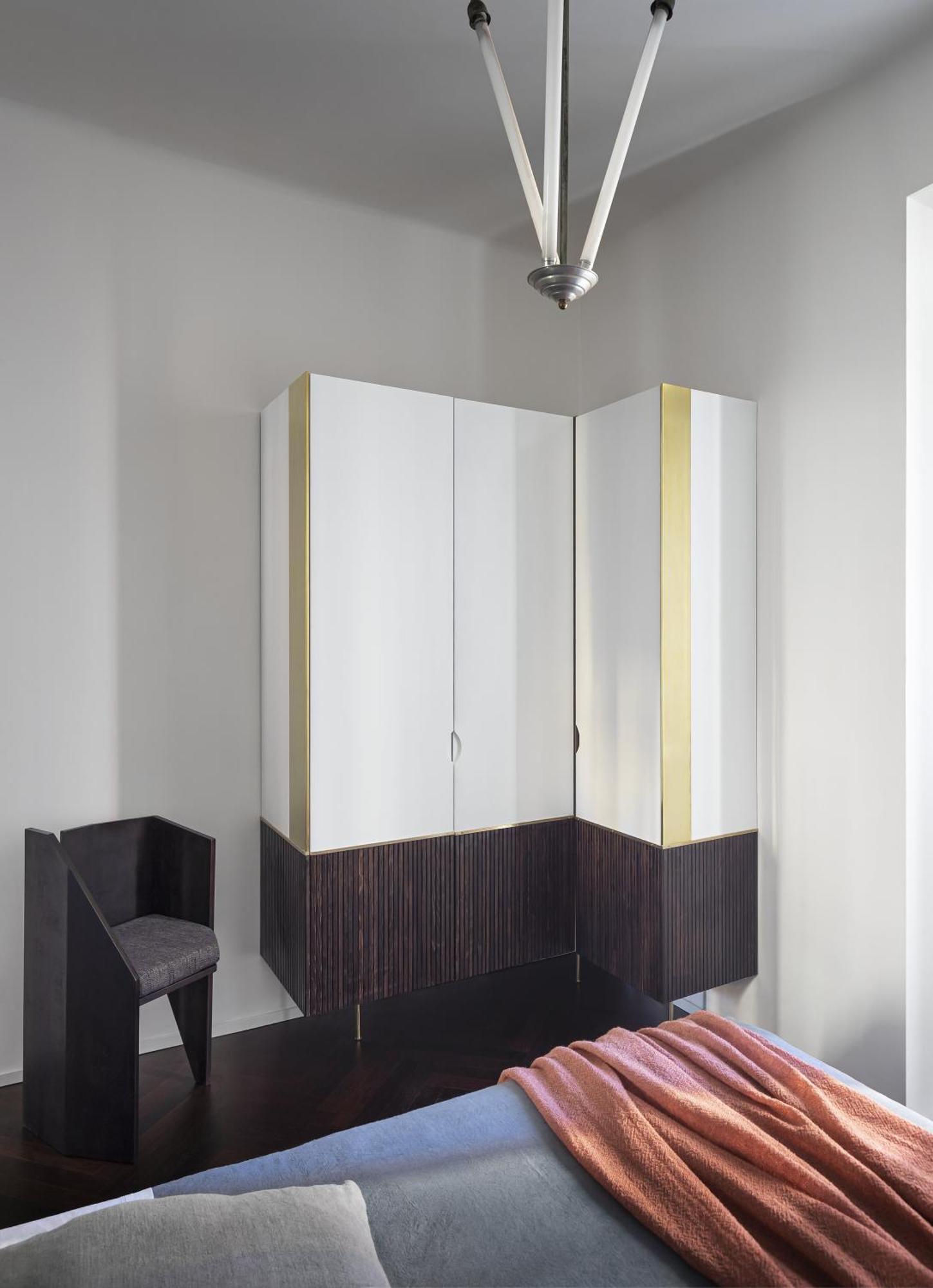 Sophisticated With Italian Charm Apartment