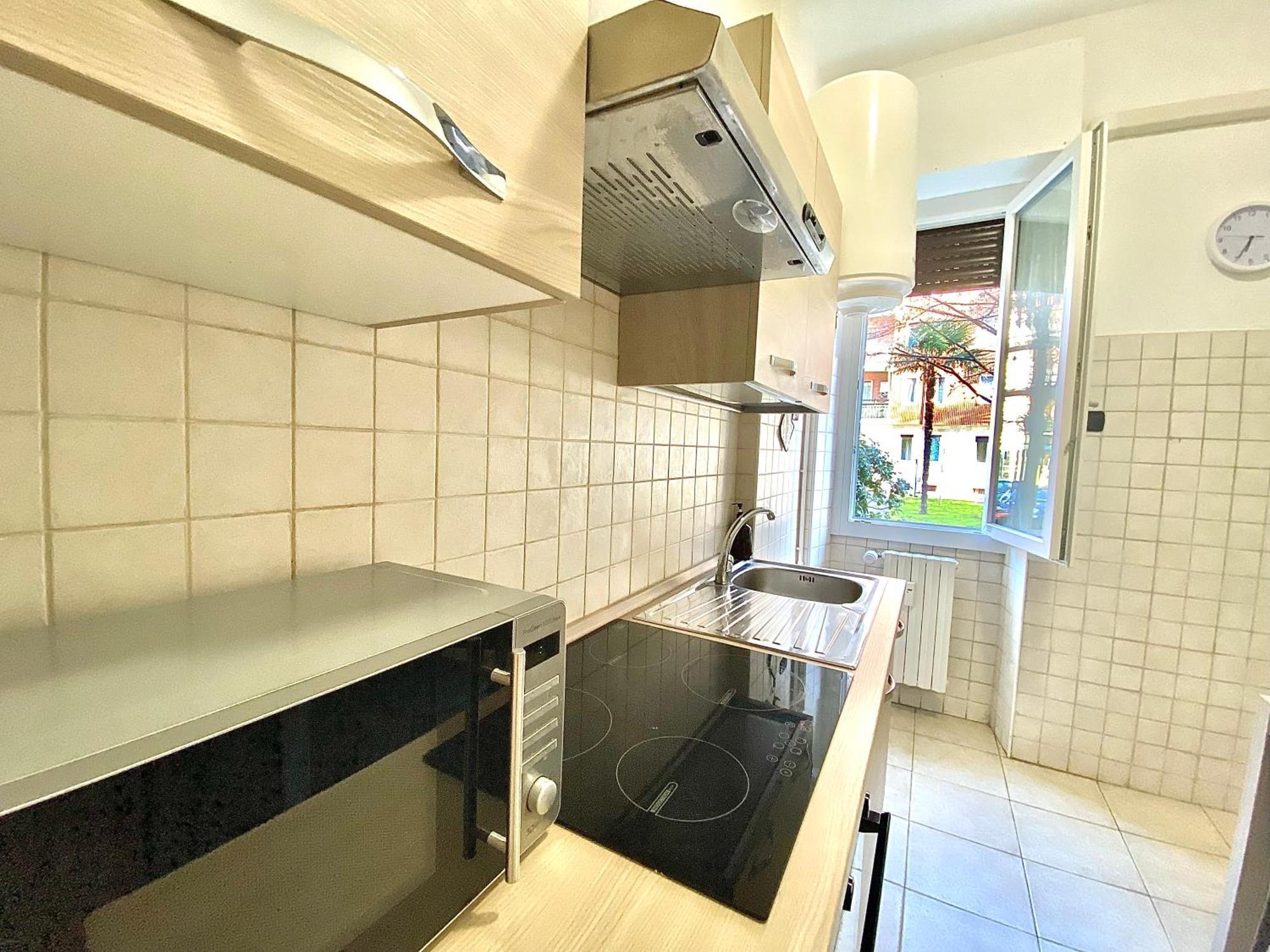 Famagosta Home, Navigli Style, Accanto A Metropolitana M2 Verde, Confortevole E Spazioso Per Gruppi O Famiglie * Mailand