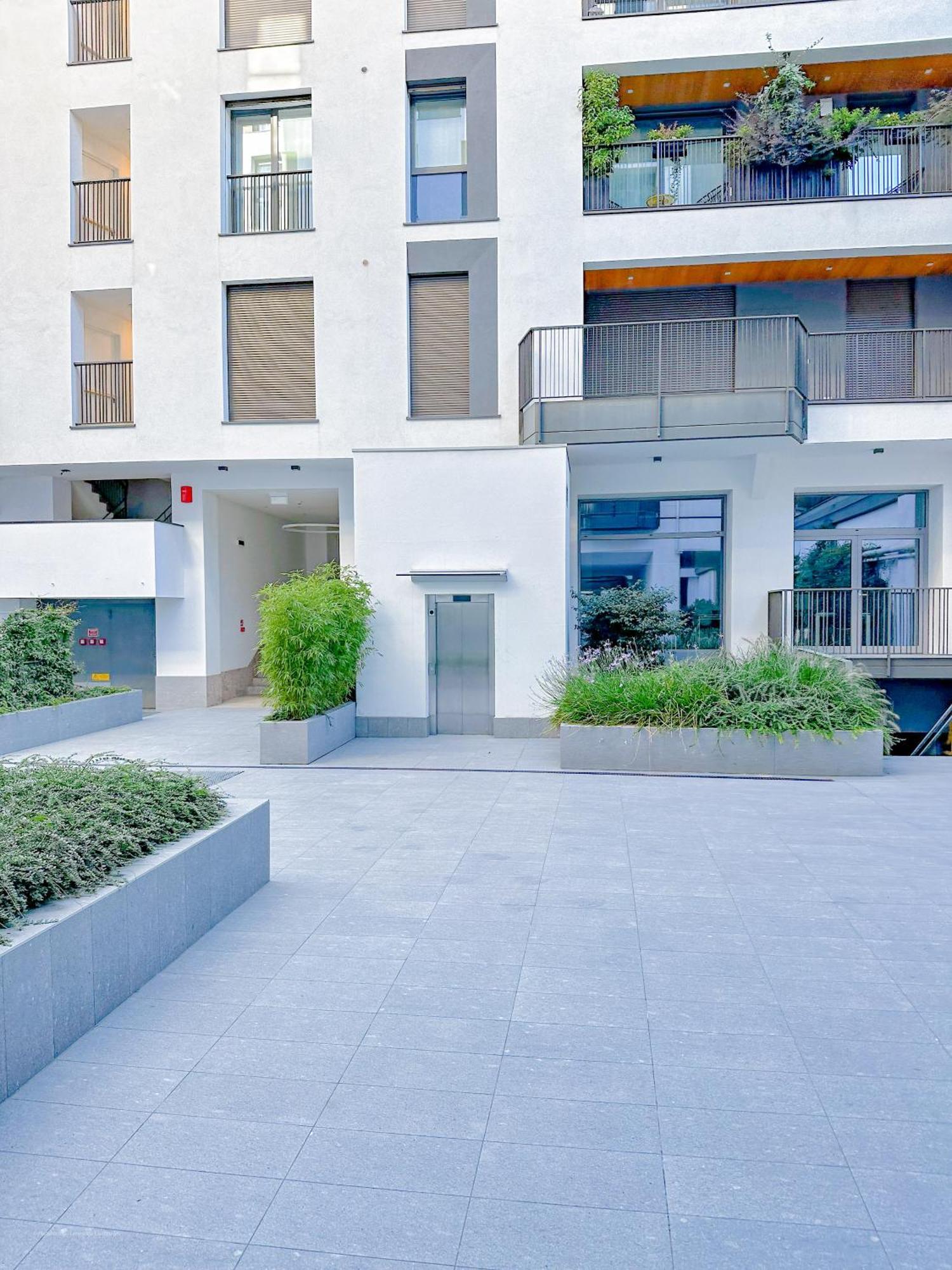 Apartment Menotti 11 - 15 Min Dal Duomo