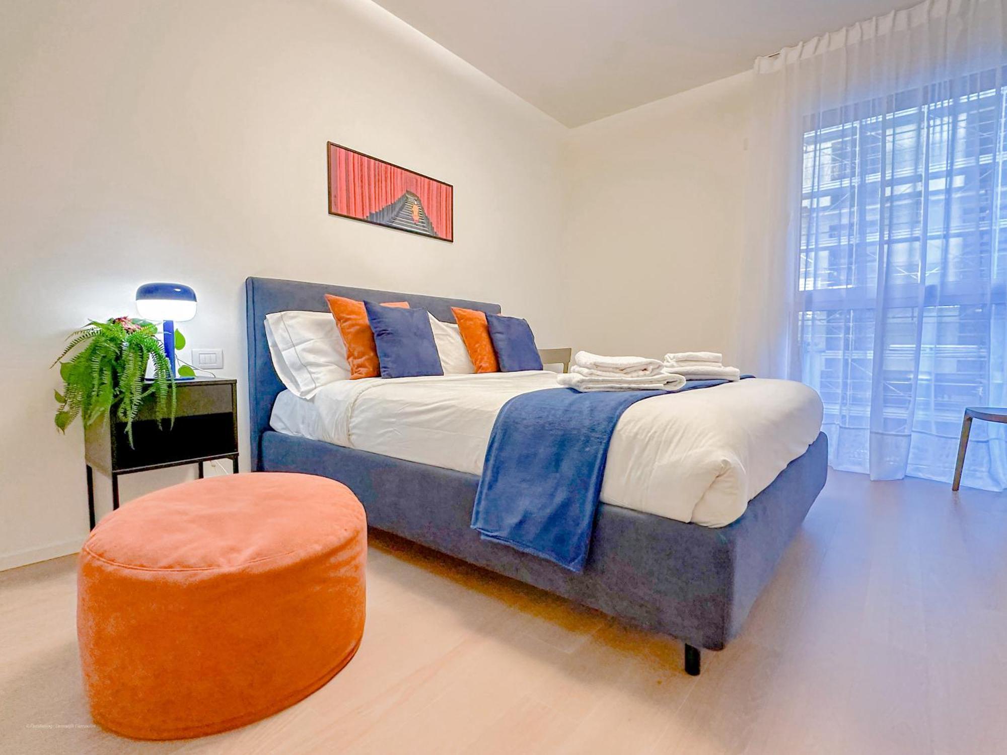 Menotti 11 - 15 Min Dal Duomo Apartment Mailand
