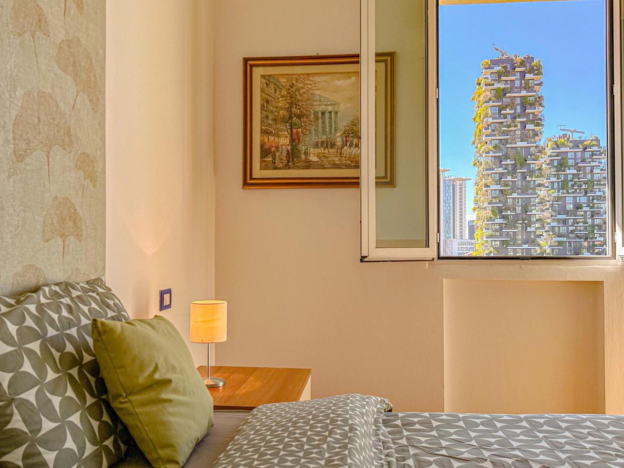 De Benedetti - Vista Fantastica - 2 * Milano
