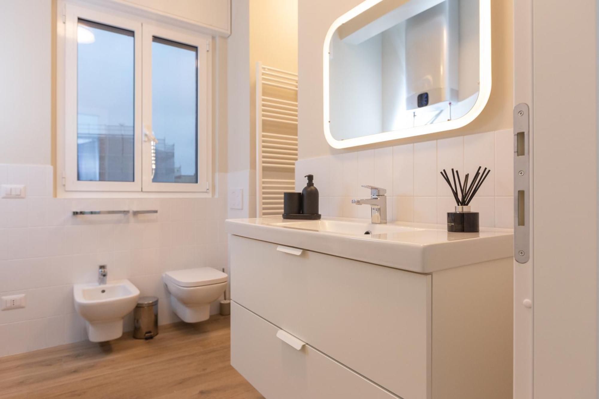 Apartment Dreams Exclusive With Terrace - Free Parking - M1 Station - Near Center Mailand