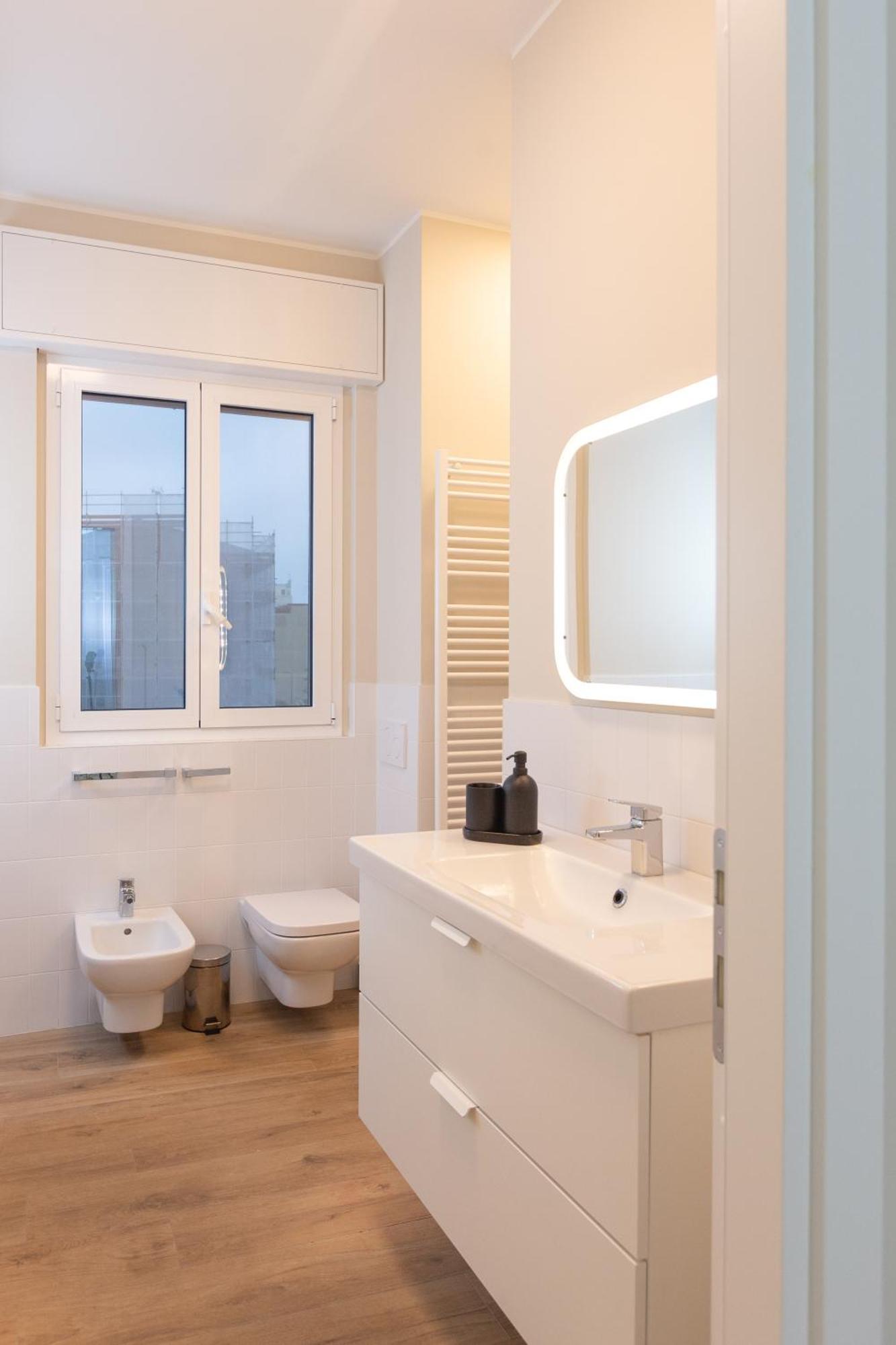 Apartment Dreams Exclusive With Terrace - Free Parking - M1 Station - Near Center Mailand