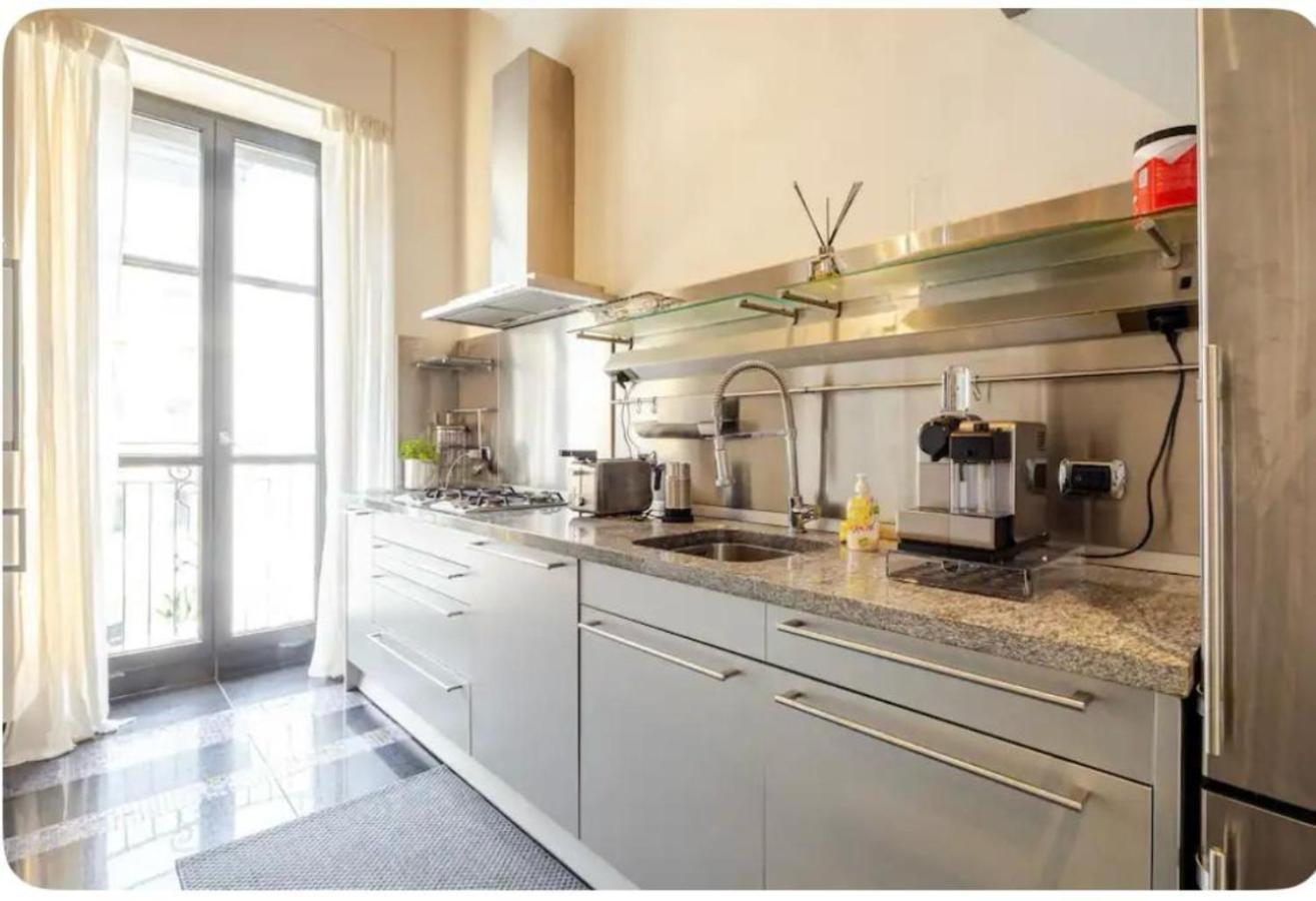 San Babila Loft Esclusivo With Parking Appartamento Milano