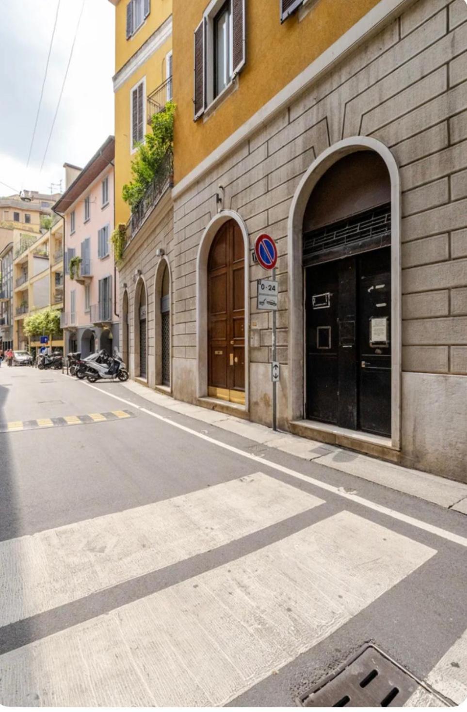 San Babila Loft Esclusivo With Parking Appartamento Milano