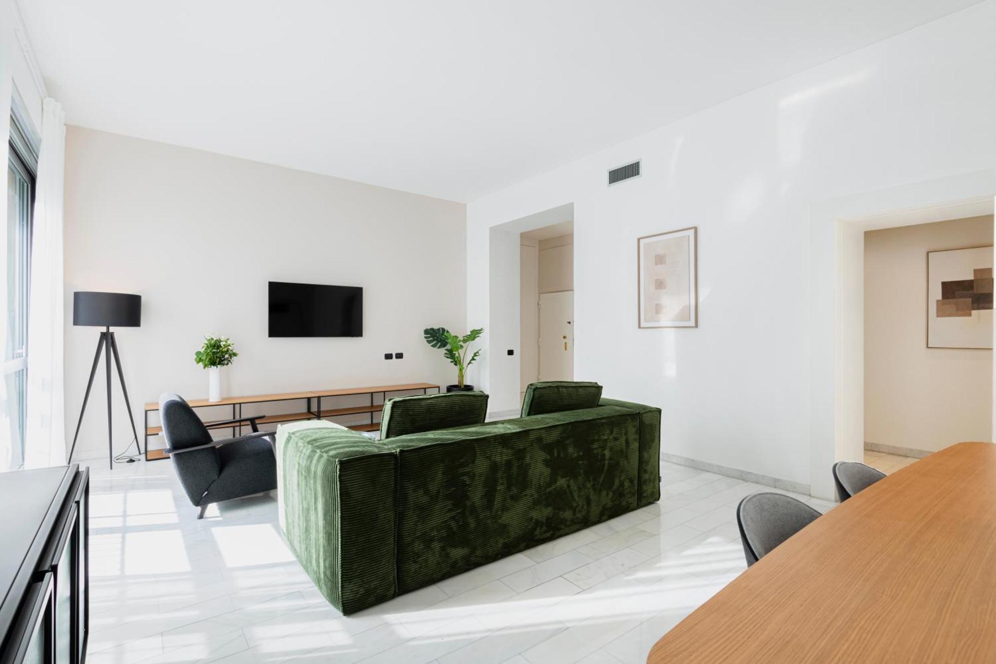 Relstay - Montenapoleone * Milano