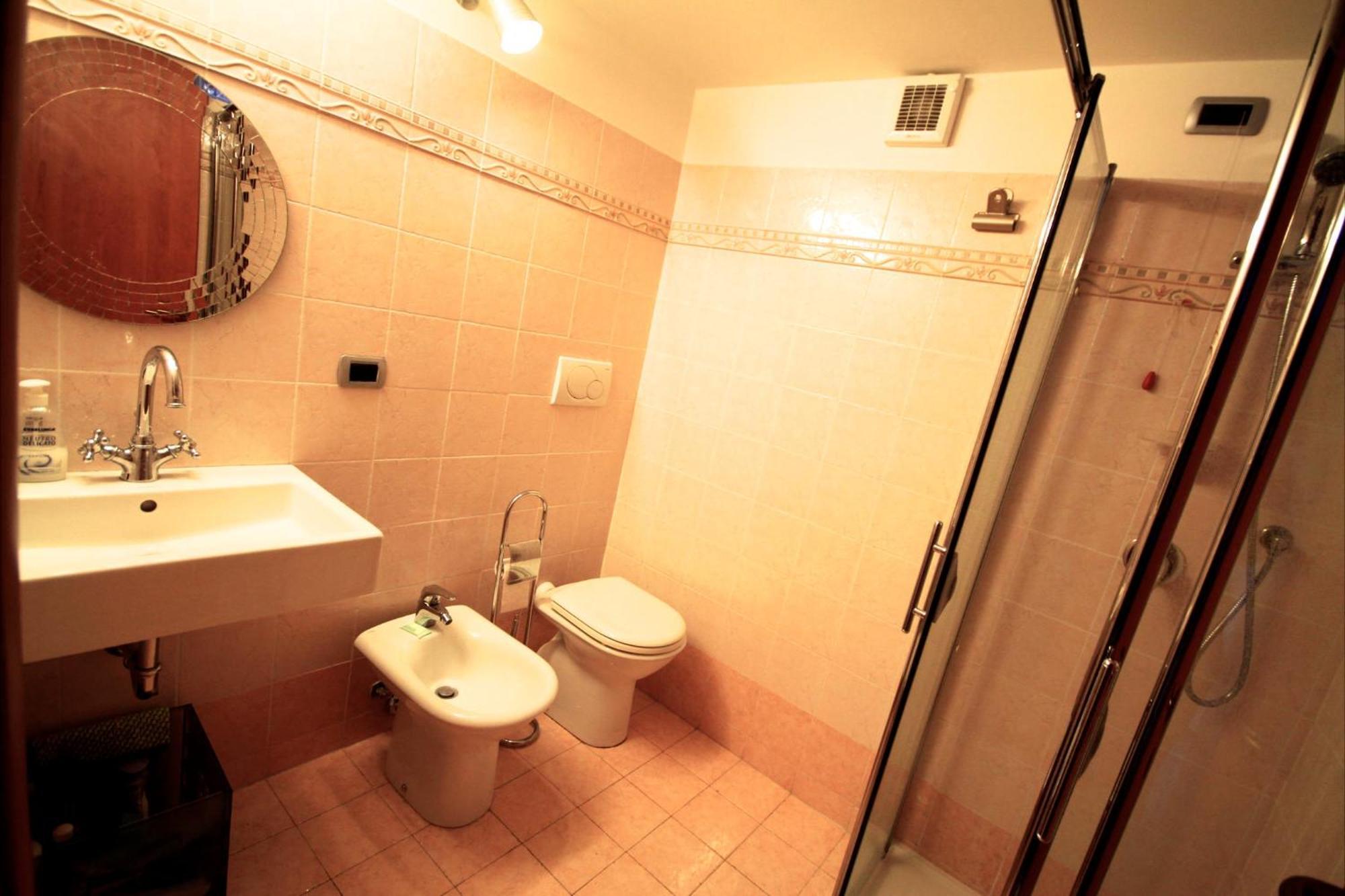 A Loft - Metro Centro- 5 Posti Apartment *