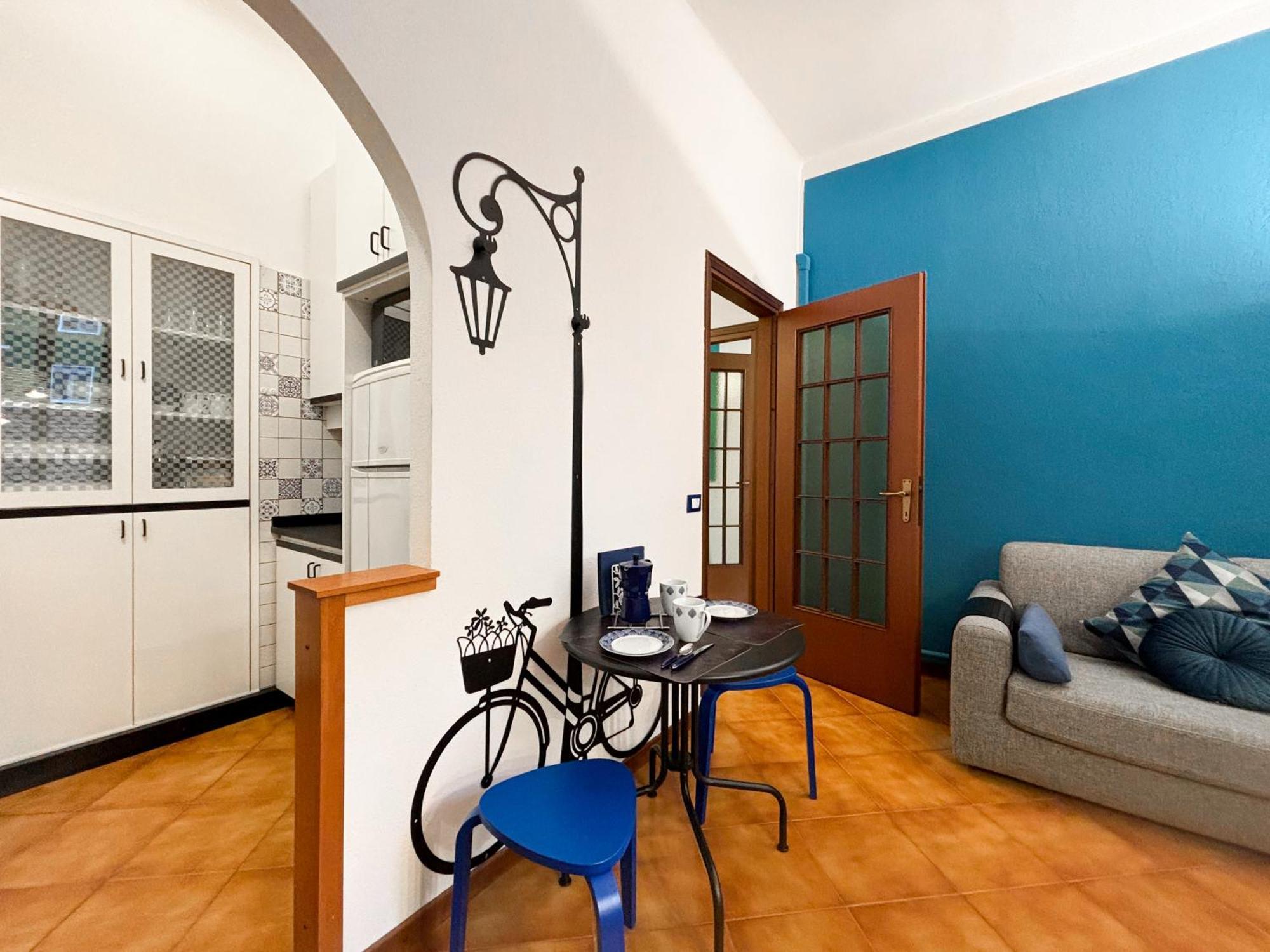 Elegant Three-room In Porta Romana Milan