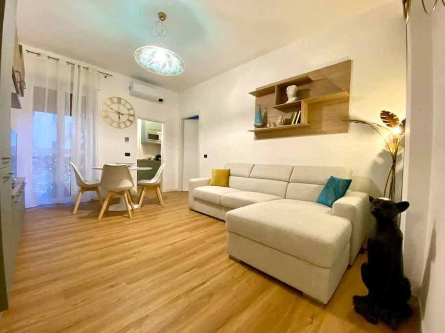 Casa Washington, Corso Vercelli, Citylife, Apartment Milan