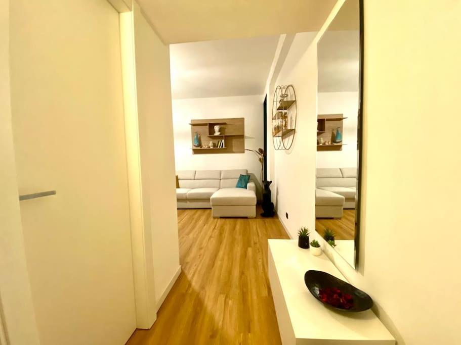 Casa Washington, Corso Vercelli, Citylife, * Milan