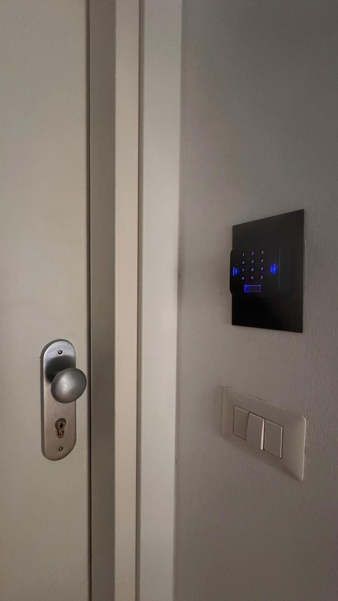 Room Appartamento *