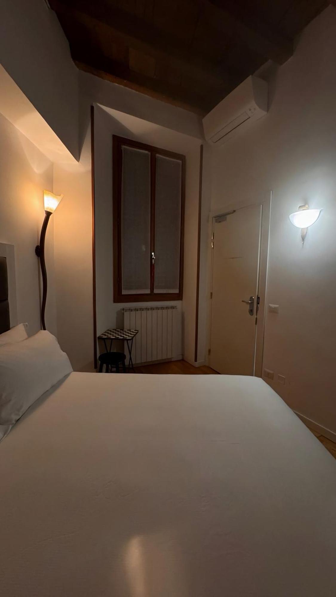 Room Appartamento Milano