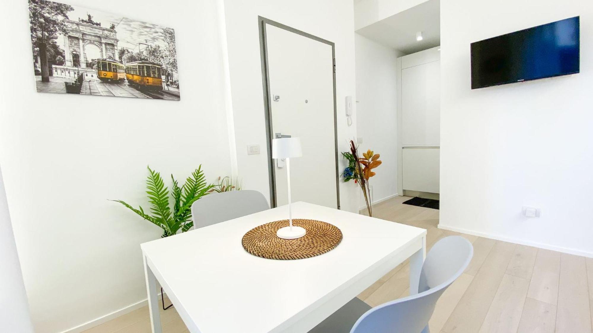 Cardano - 5 Min From Station Leilighet Milano