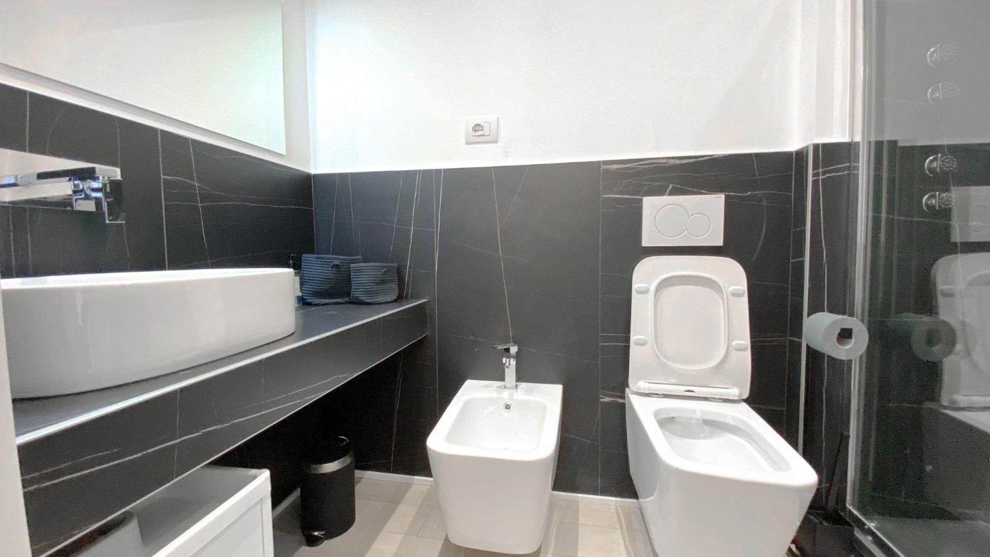 Cardano - 5 Min From Station Leilighet