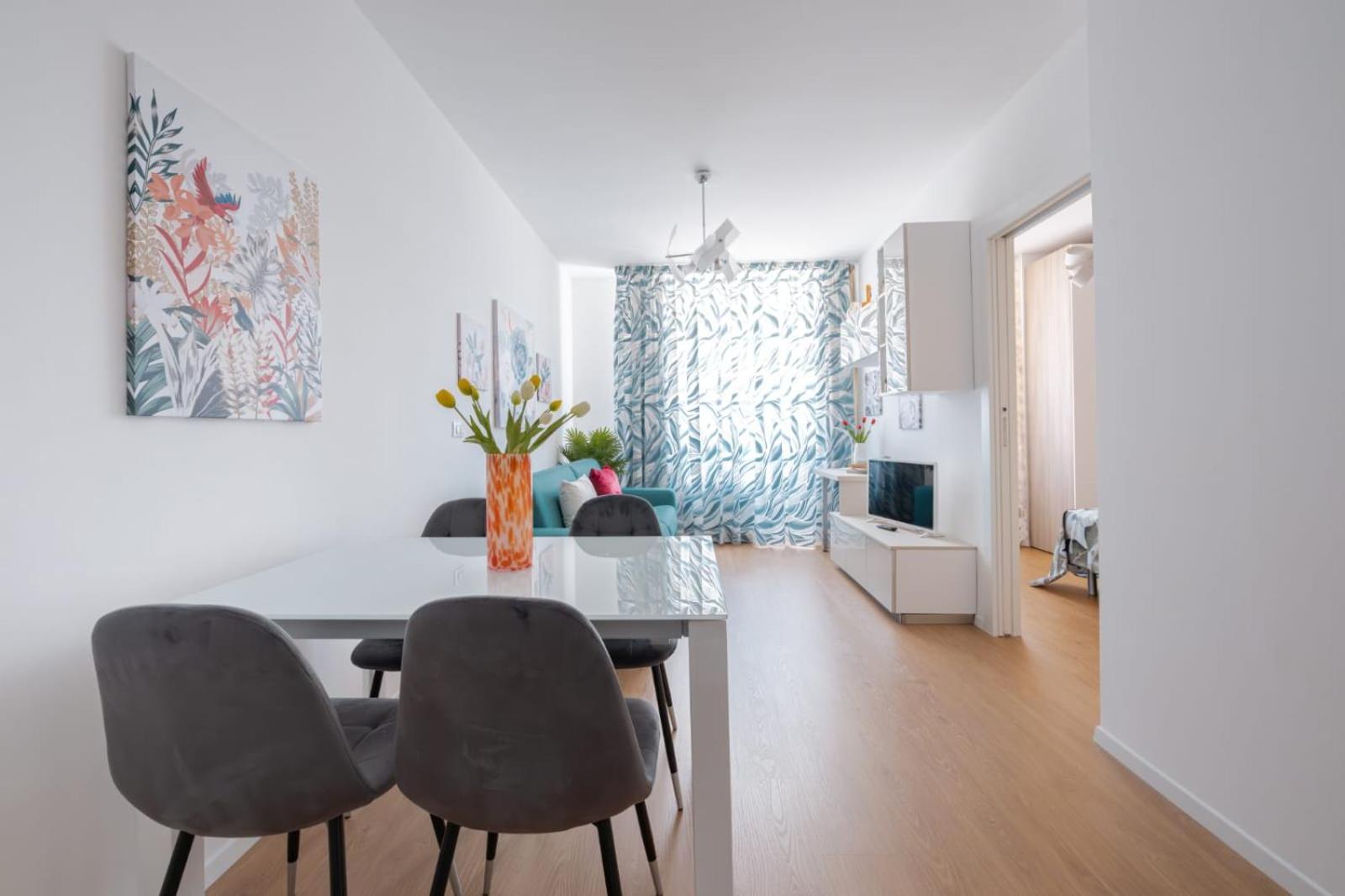 Comfortable Two-room In Milano