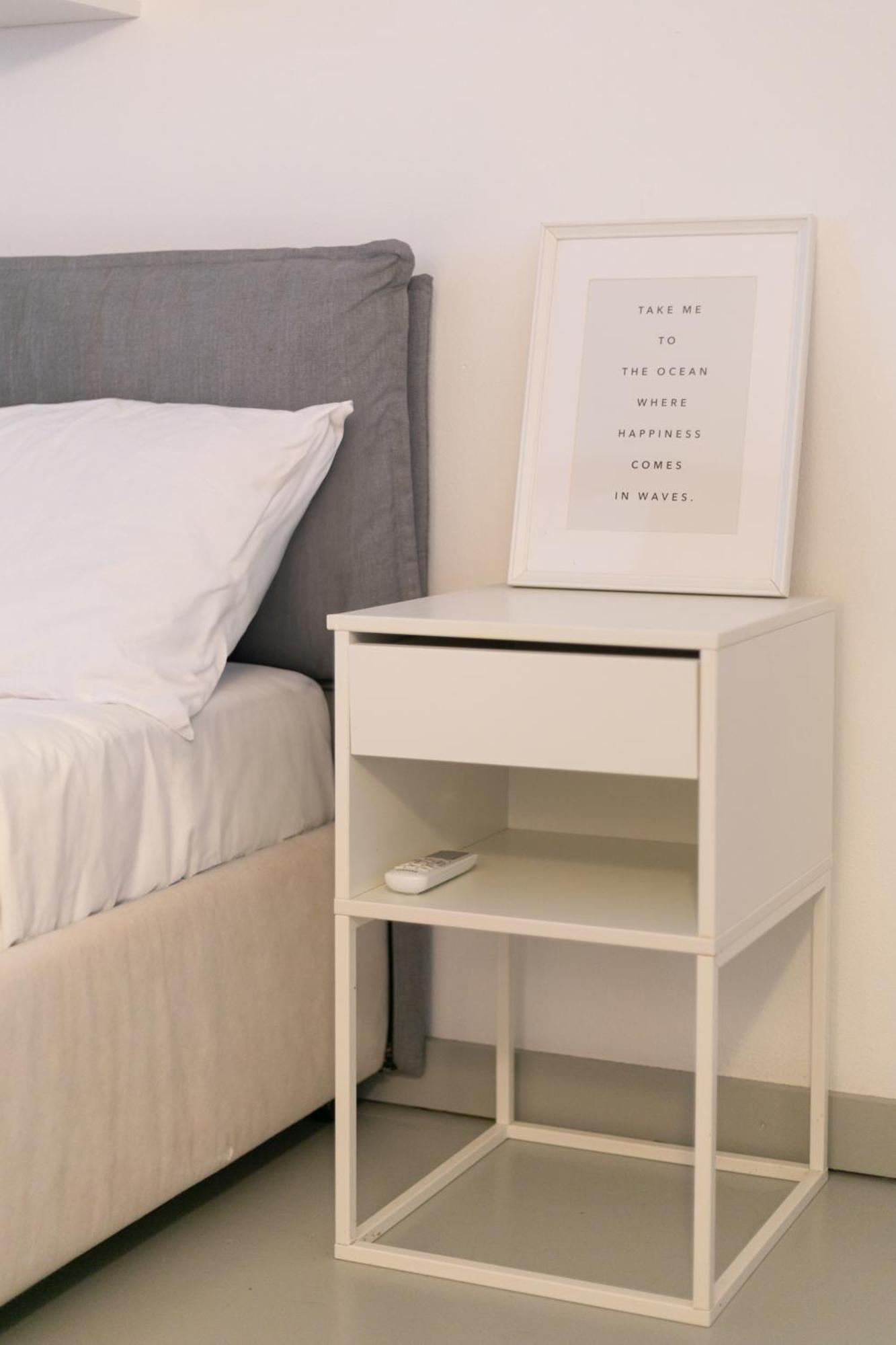 Apartment White And Brown Exclusive Loft With Terrace - Free Parking - M2 Station *