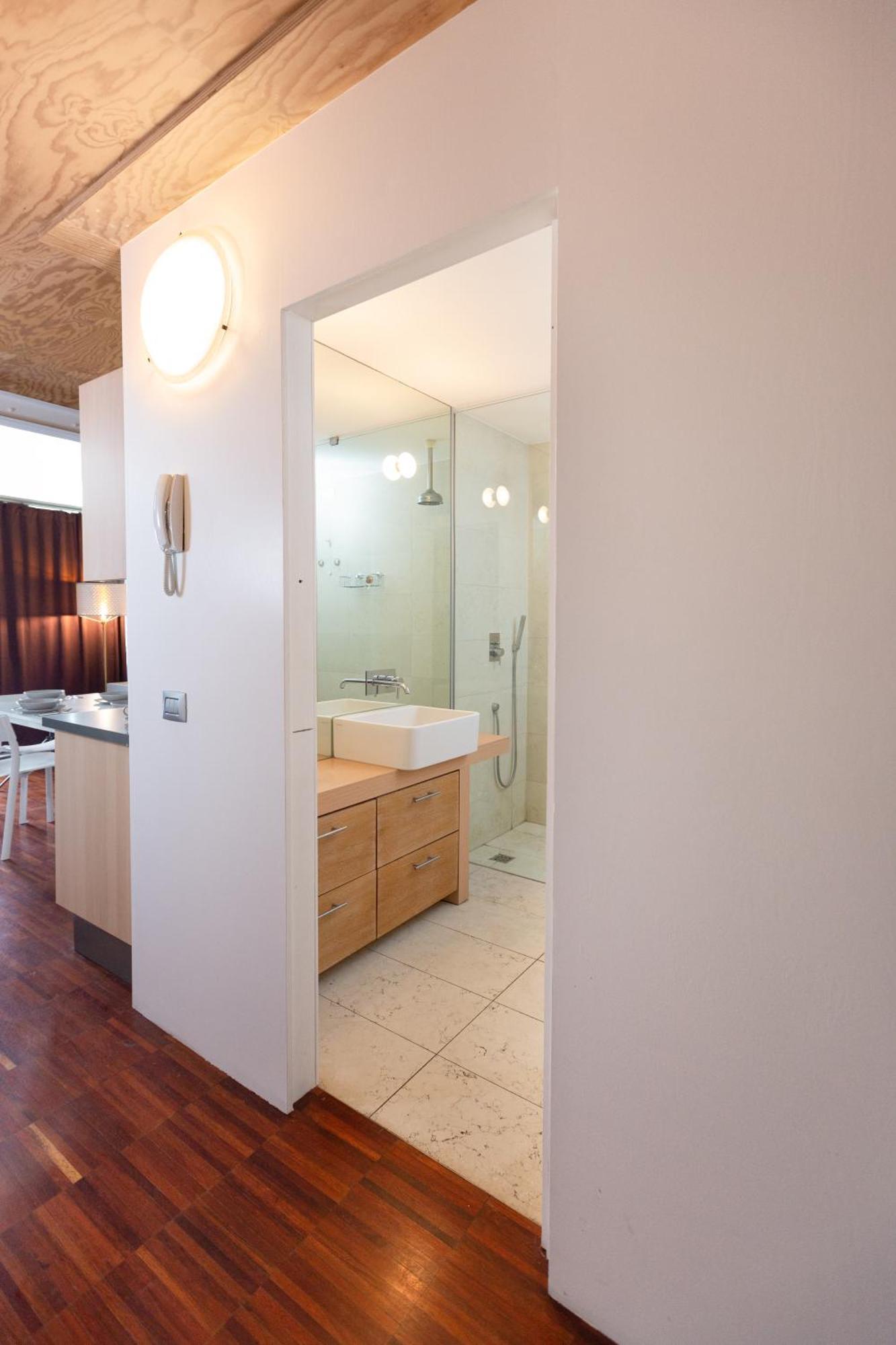 White And Brown Exclusive Loft With Terrace - Free Parking - M2 Station Mailand