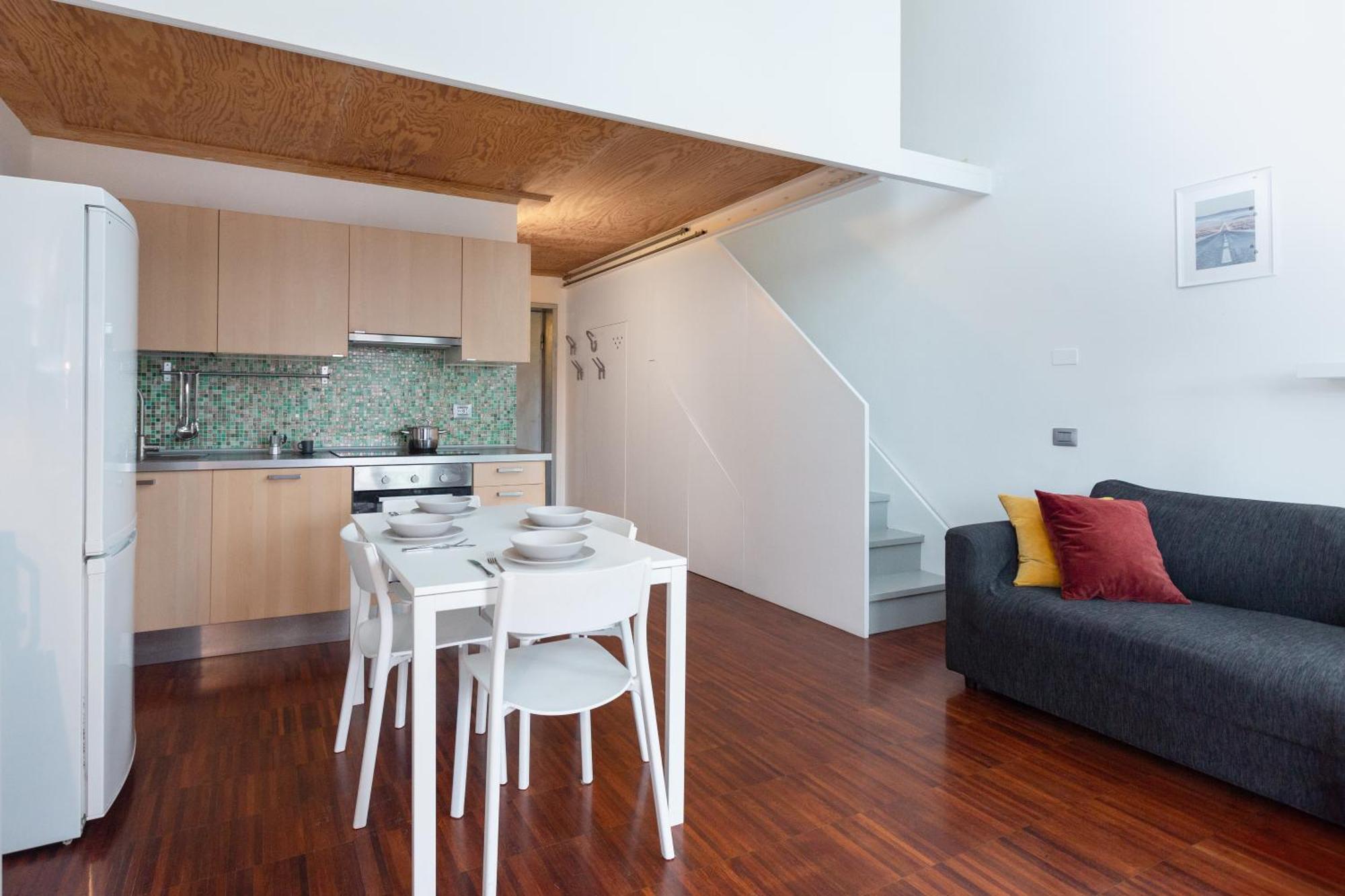 White And Brown Exclusive Loft With Terrace - Free Parking - M2 Station * Mailand