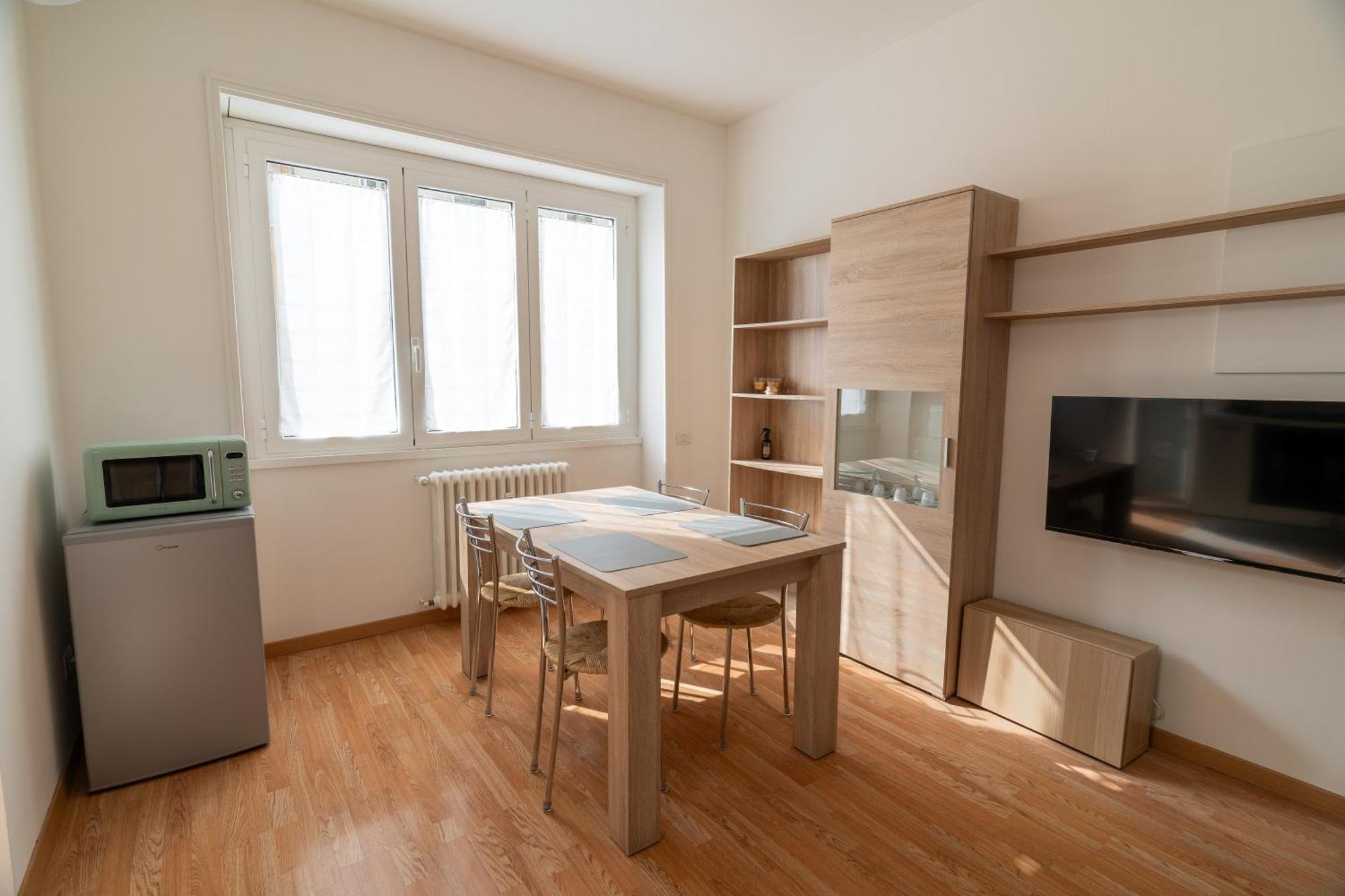 Sun & Color - - 20 Mins Citycenter Apartment *