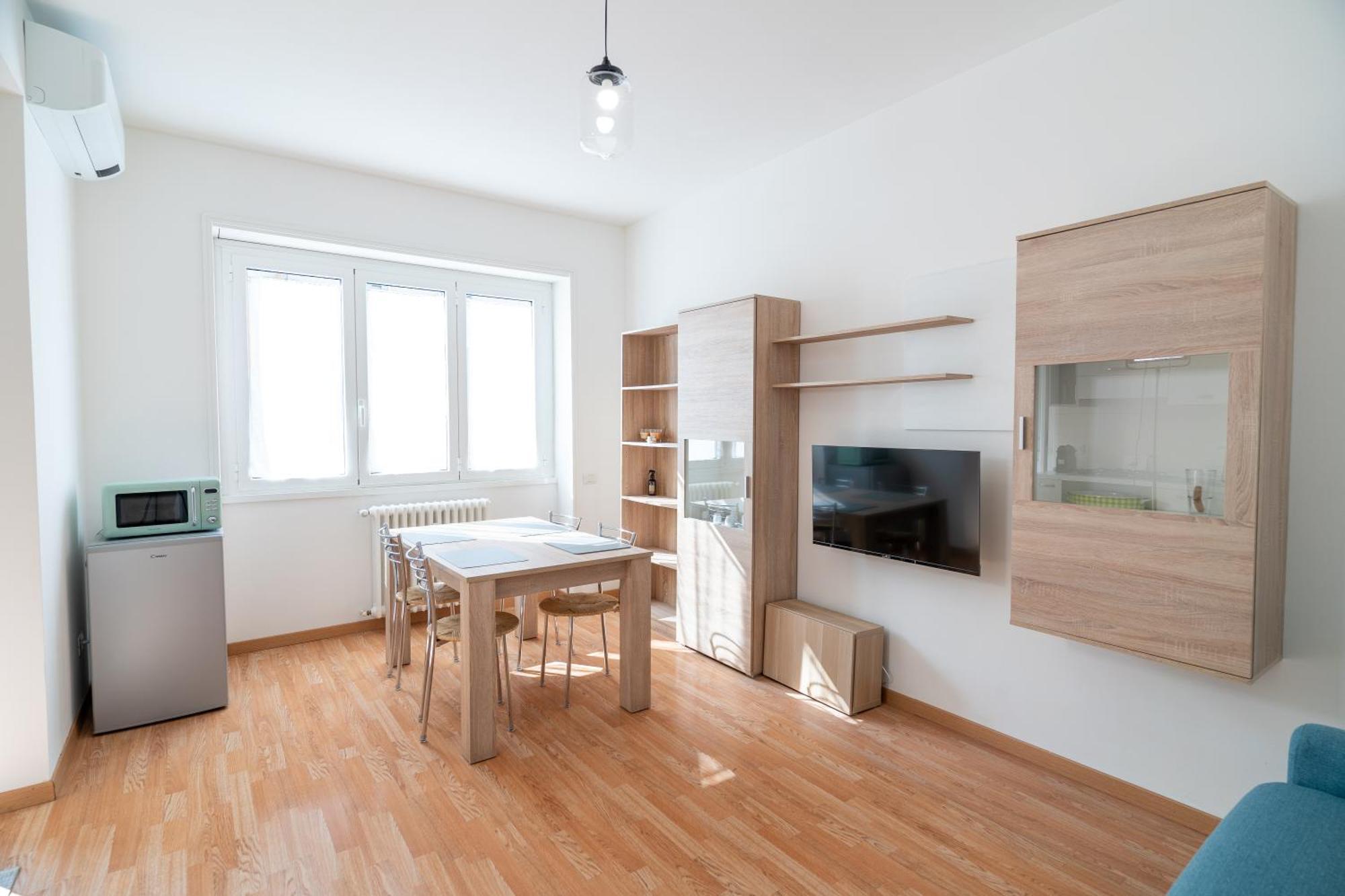 Sun & Color - - 20 Mins Citycenter Apartment Mailand