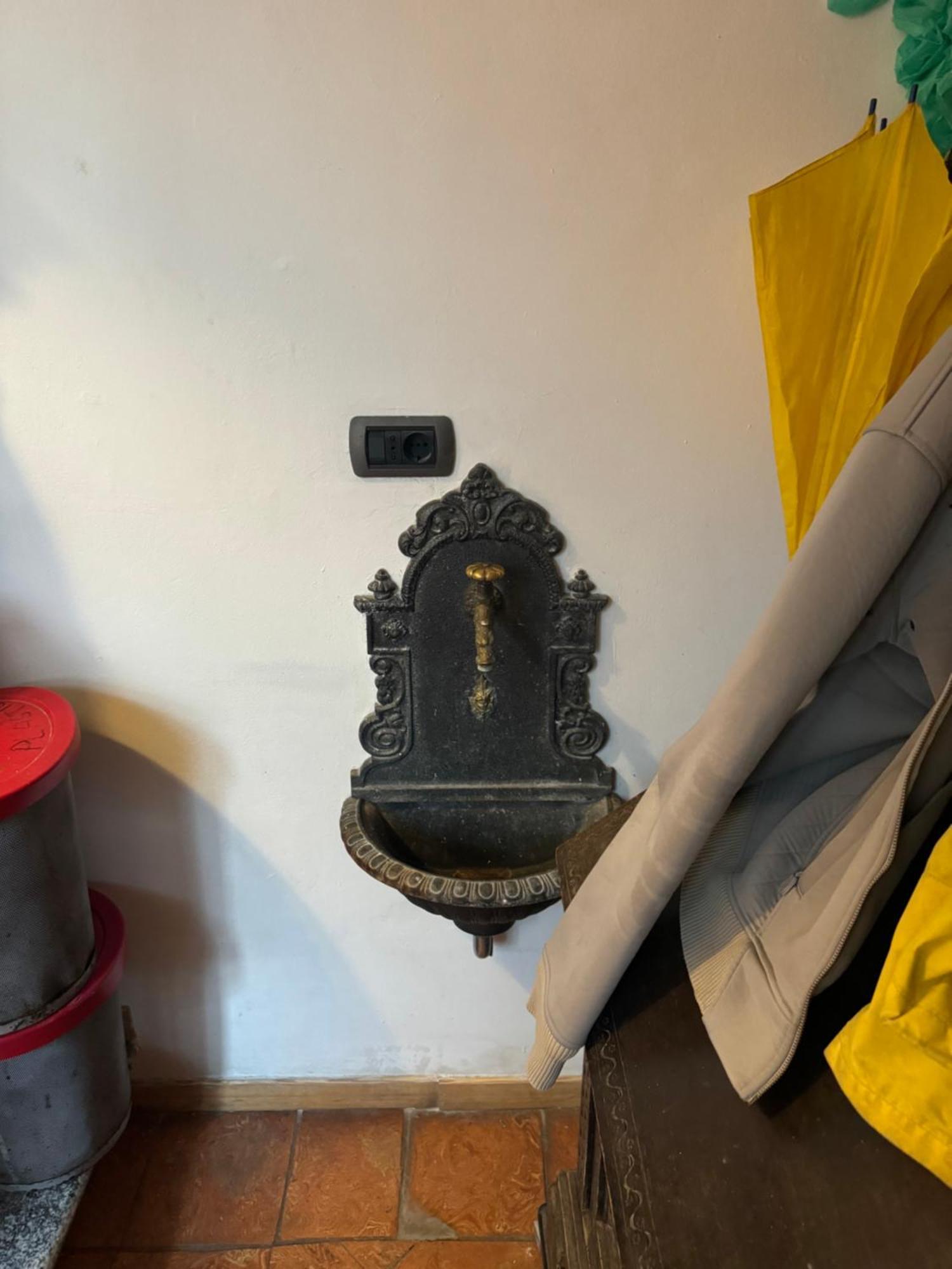 Free 30 Minutes Preemptive Cognitive Disconnect Therapy Price Location Real Duomo Palace Mini Suite Apartment Milan