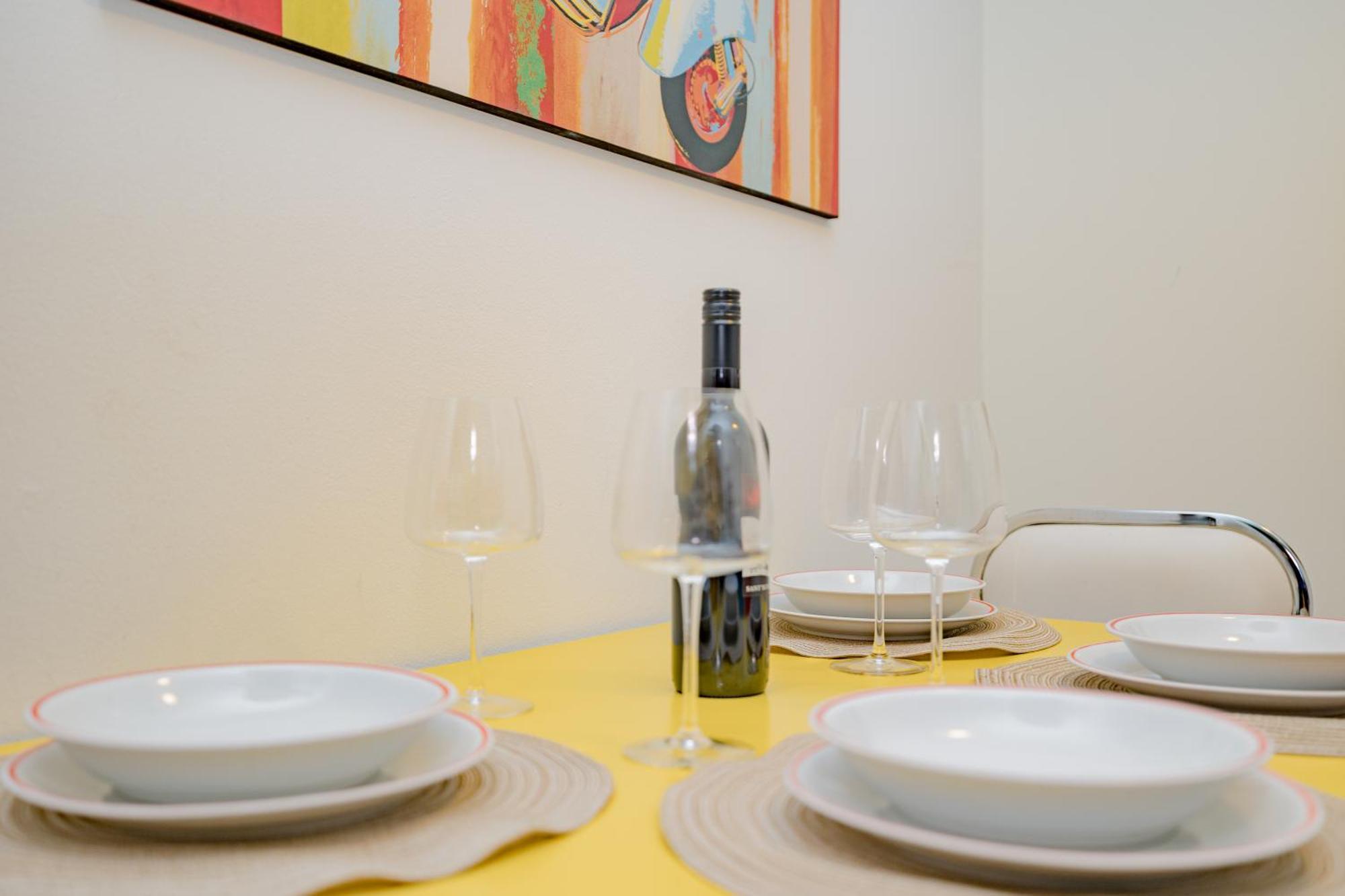 Appartement Vintage Gem - 8 Min Duomo Milaan
