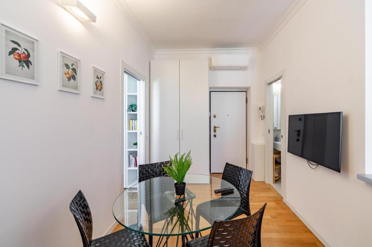 Apartment Lux Navigli Center Milan
