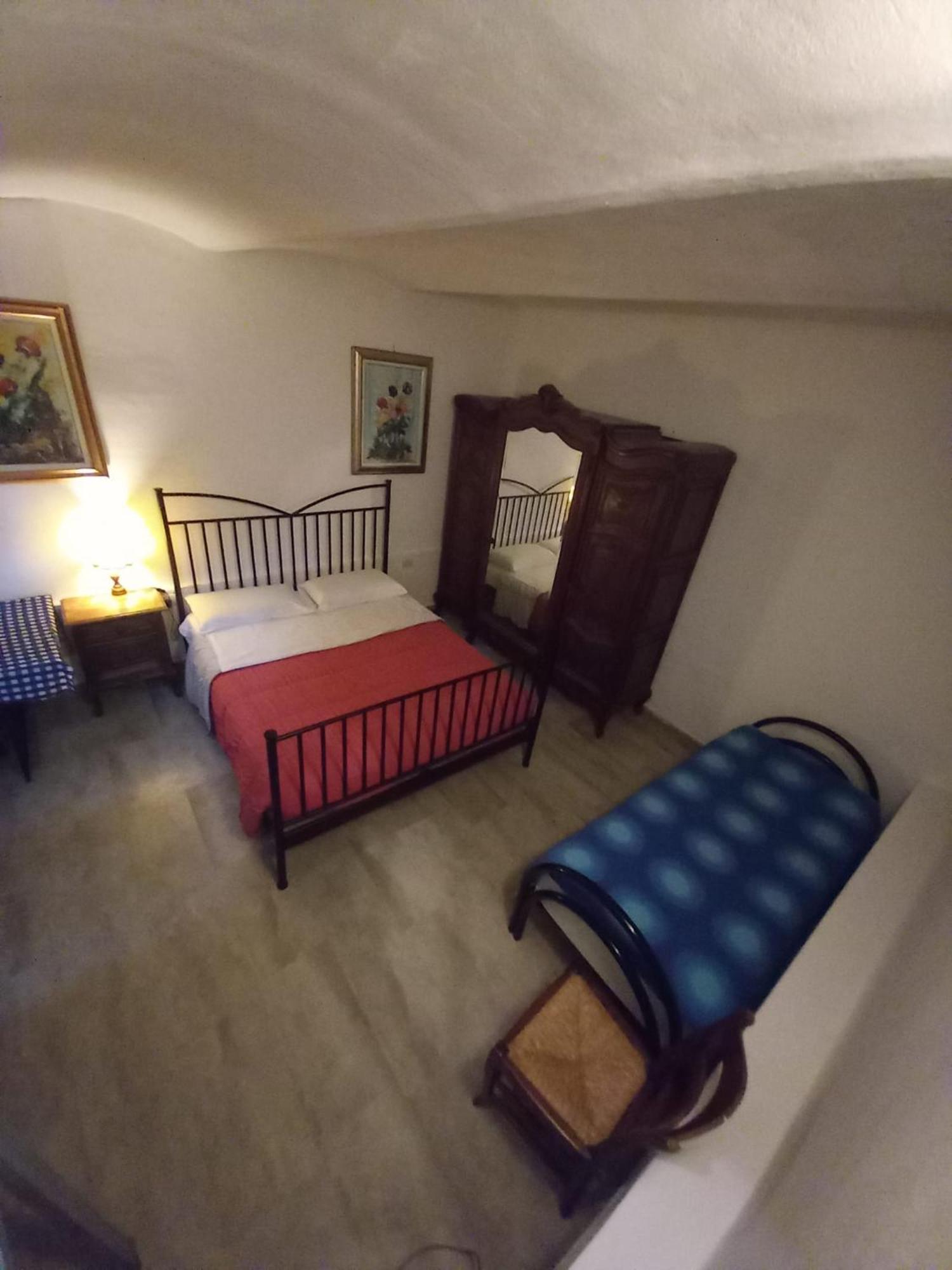 3 Station Free Parking * Milan