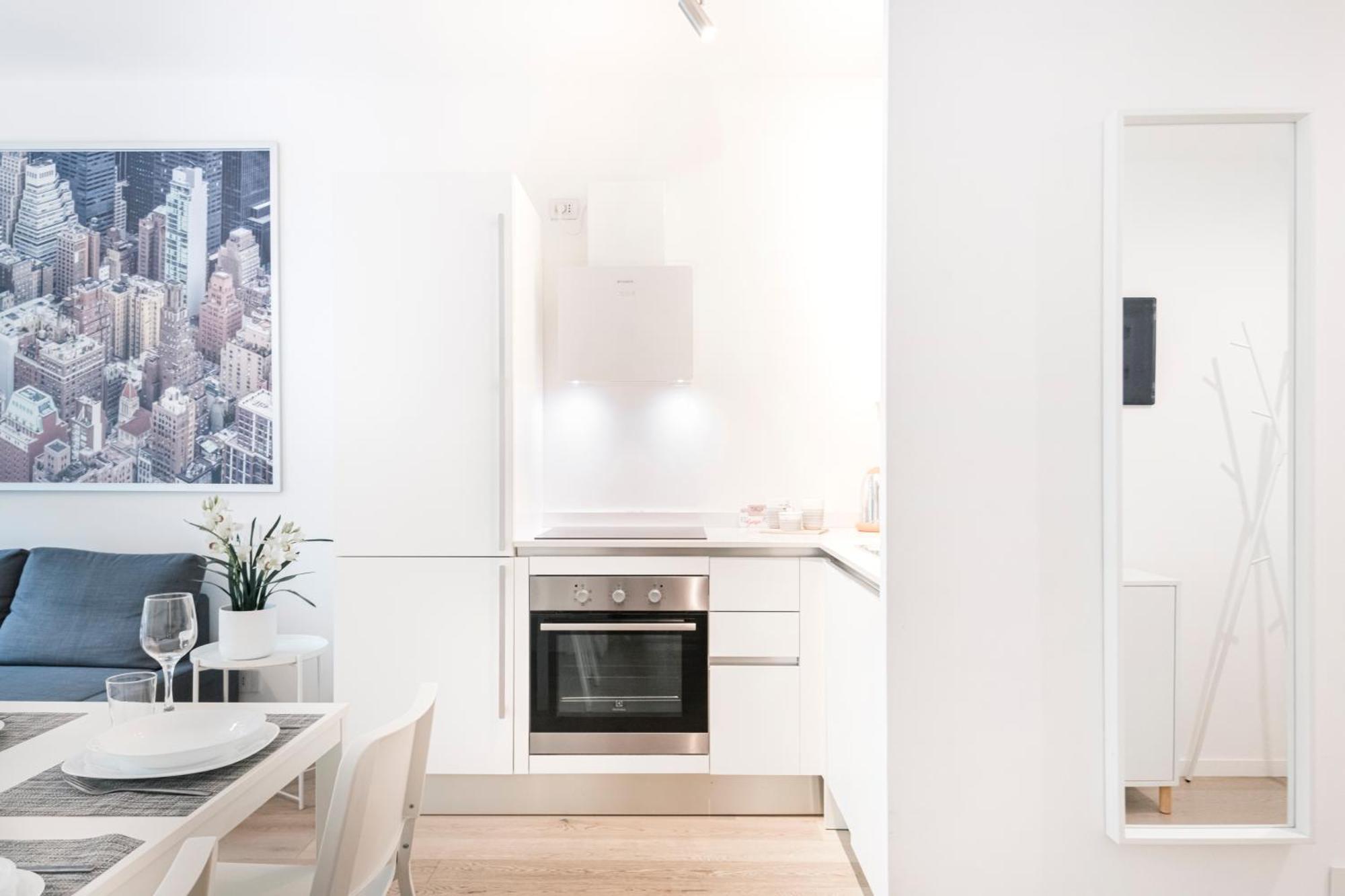 Apartment New In Cinque Giornate By Easylife Mailand