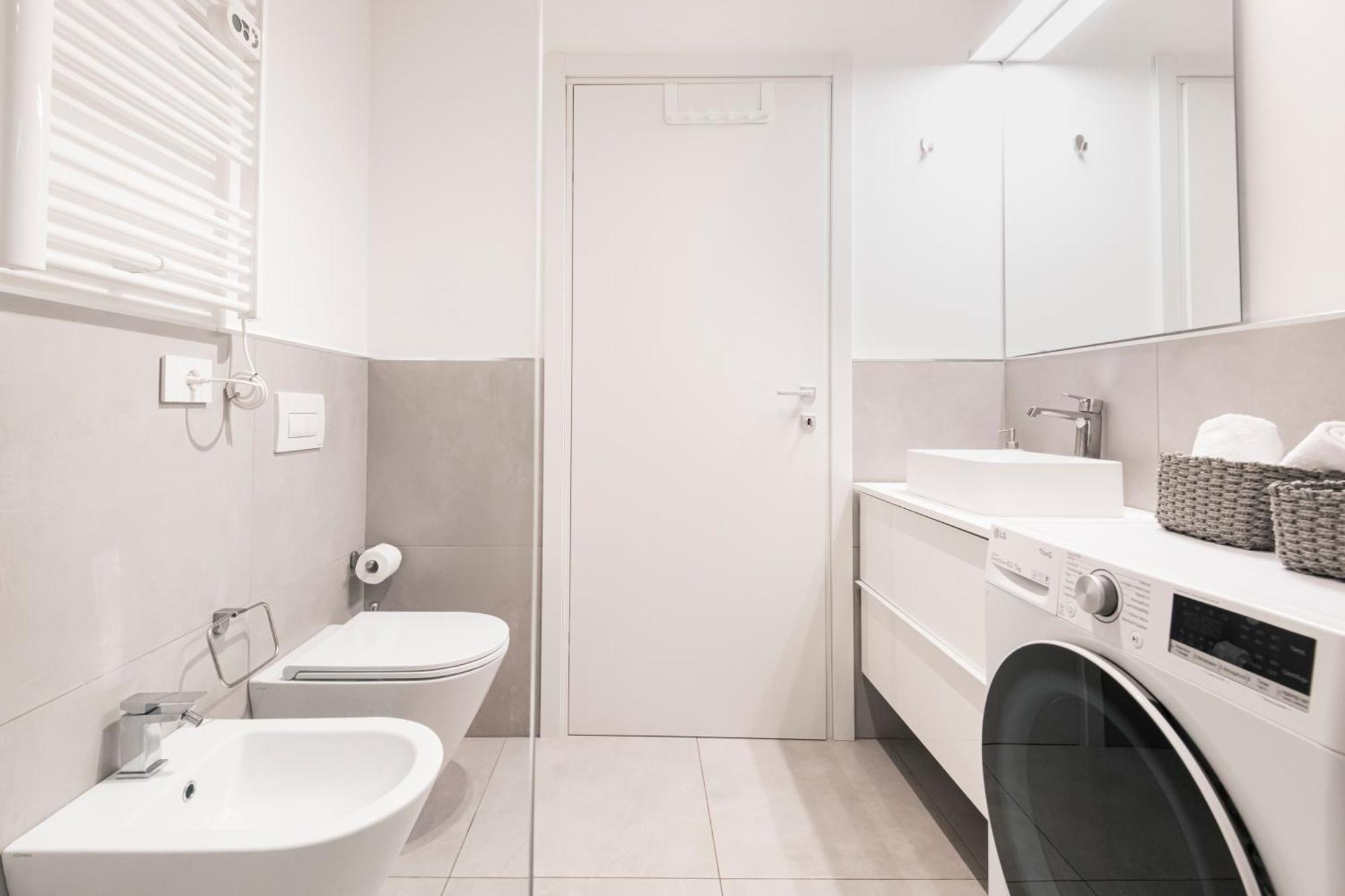New In Cinque Giornate By Easylife Apartment
