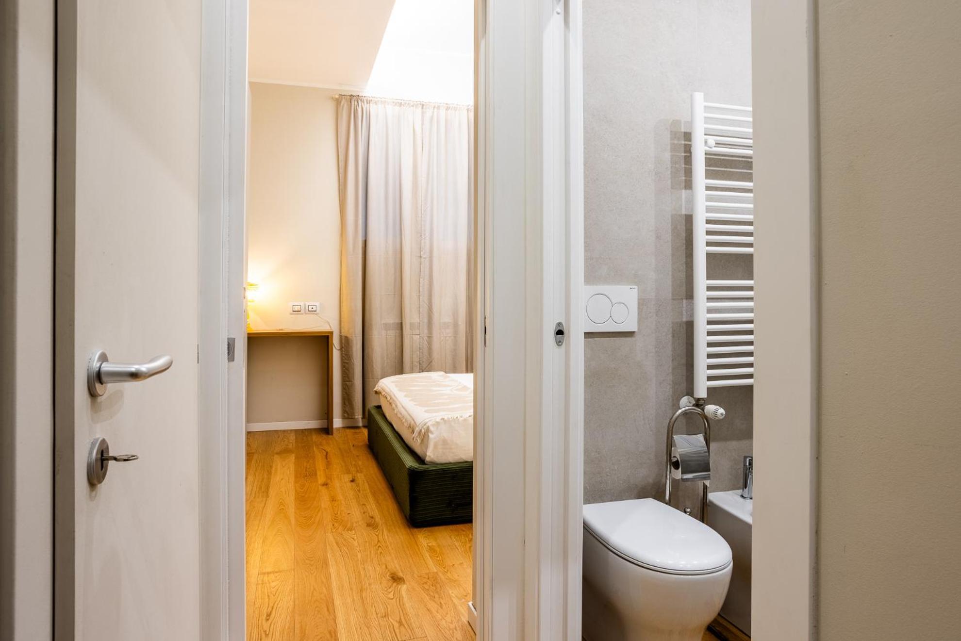 Duomo 9 - Luxury Modern Loft Apartment
