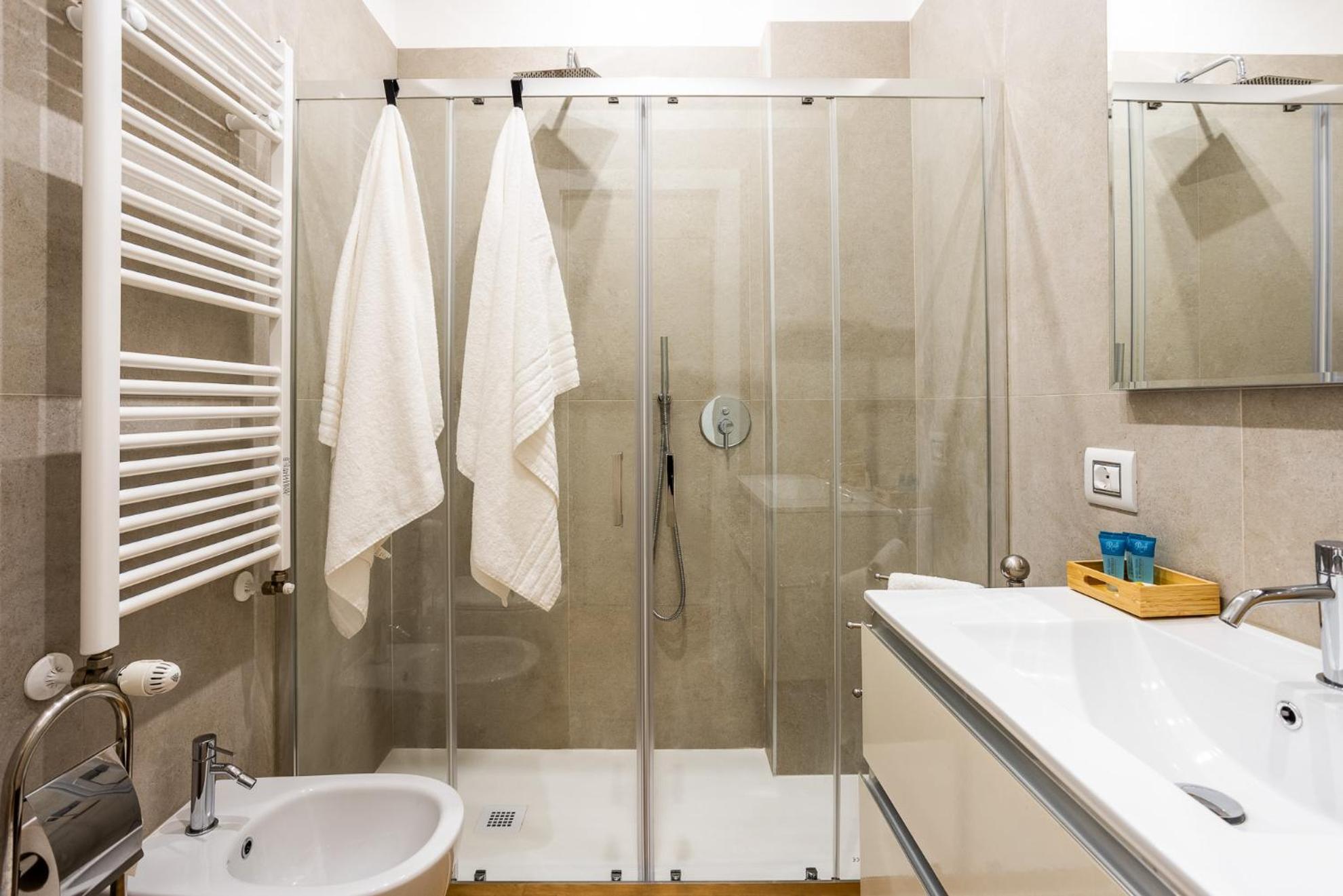 Duomo 9 - Luxury Modern Loft Apartment Mailand