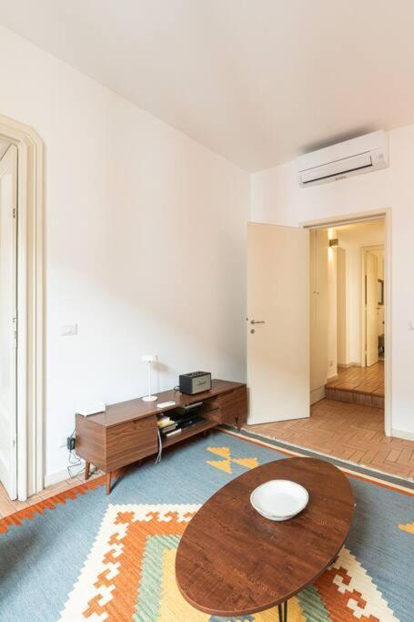 Spacious One Bedroom Moscova - Mirable Pm Appartamento *
