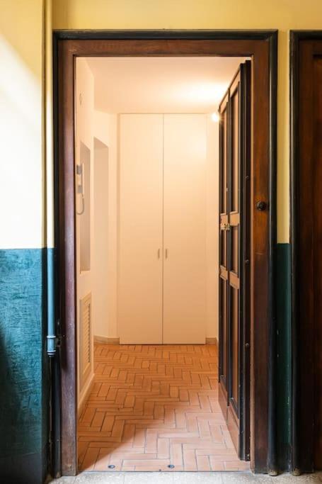 Spacious One Bedroom Moscova - Mirable Pm Appartamento Milano