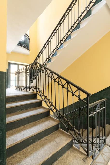 Spacious One Bedroom Moscova - Mirable Pm Appartamento Milano