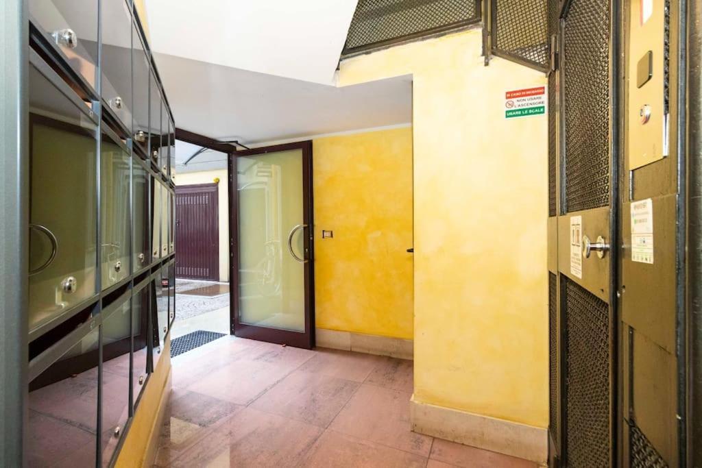 Il Nido Del Centro Storico-a Due Passi Dai Navigli E Dal Duomo Lejlighed *