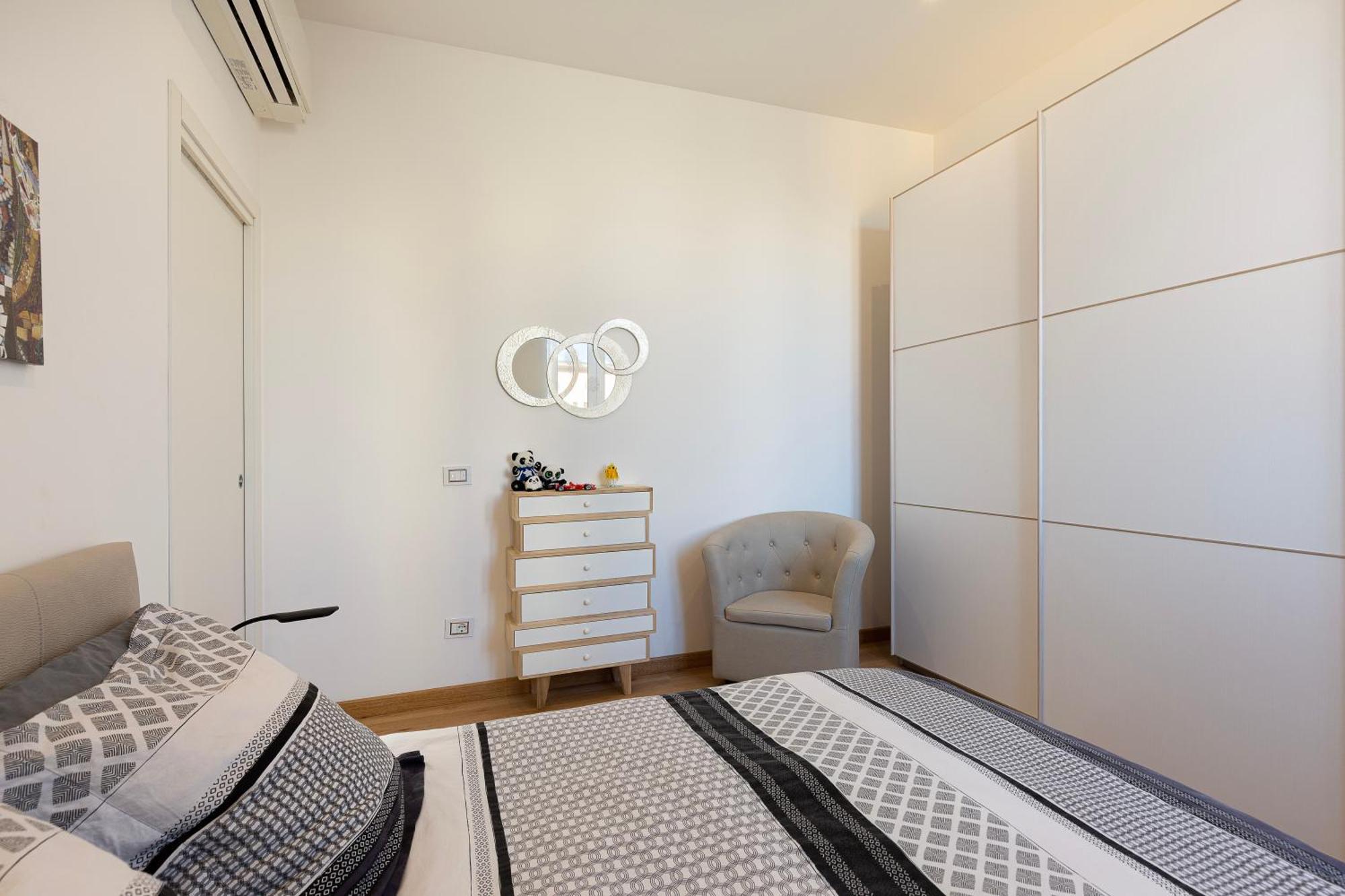 Flat 50m Station! * Milano