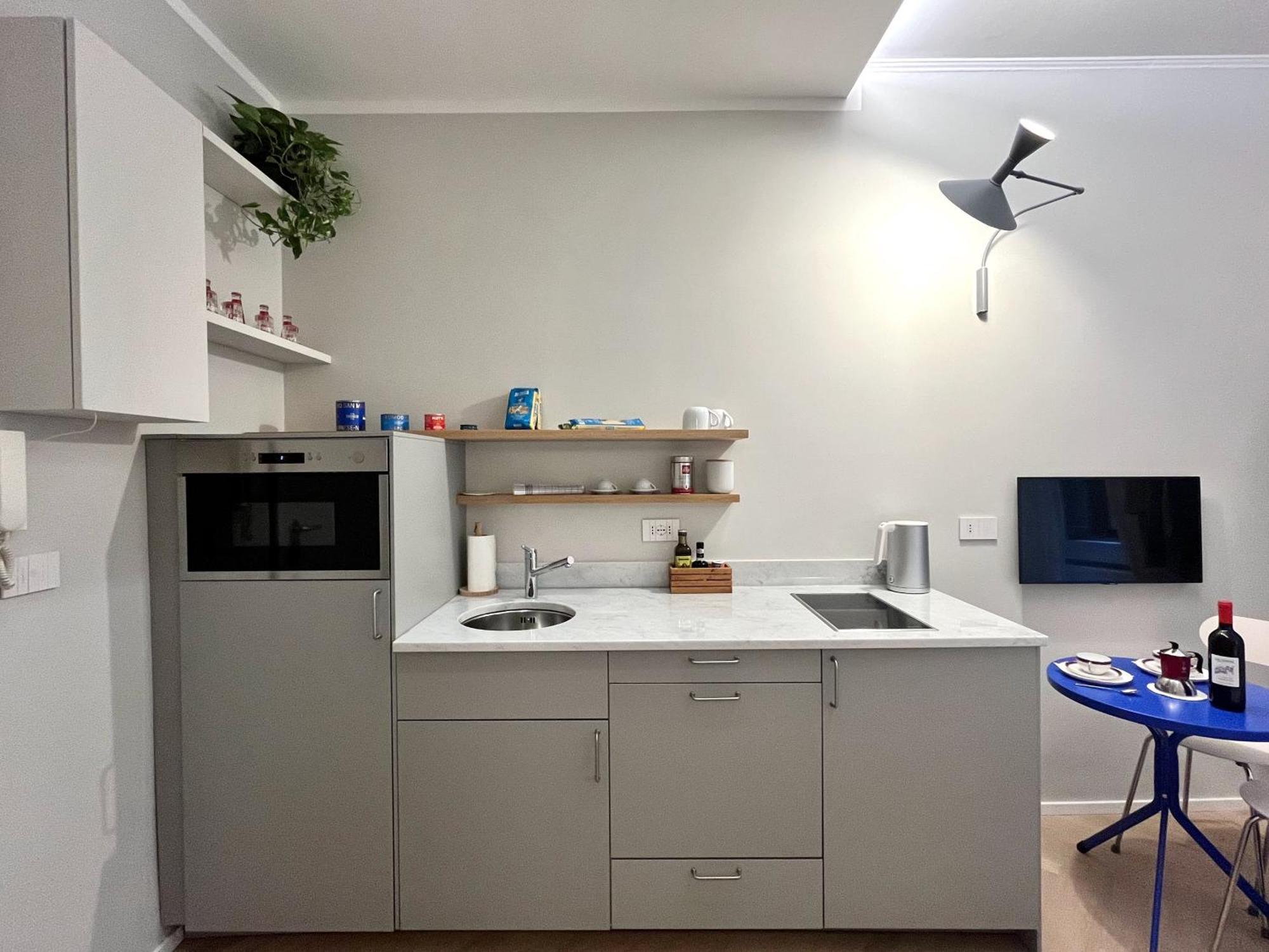 Nino6 - Micro Design * Milano
