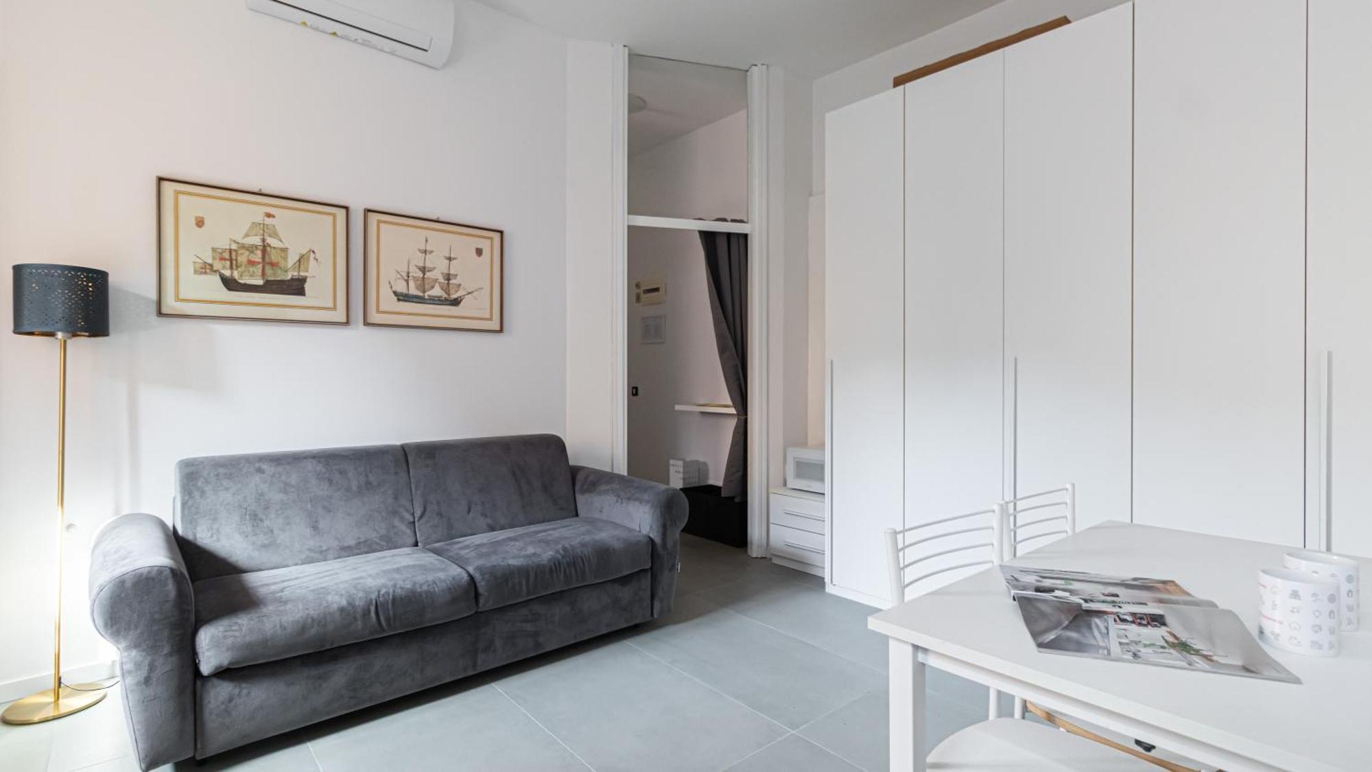 Italianway - Dall'ongaro 27 * Milano