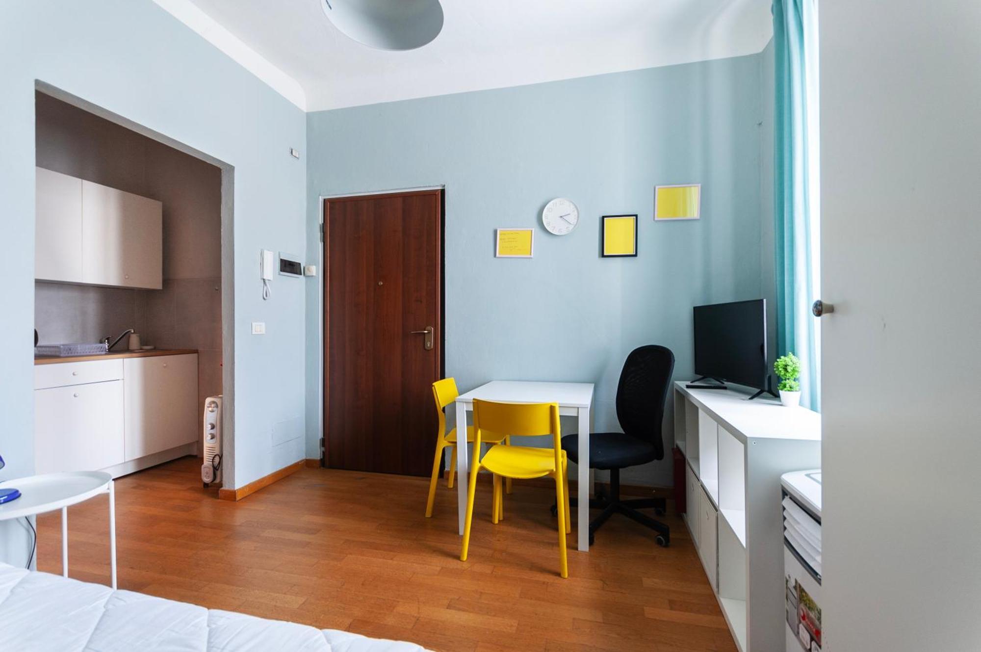 Youhosty -varesina 130 * Milano