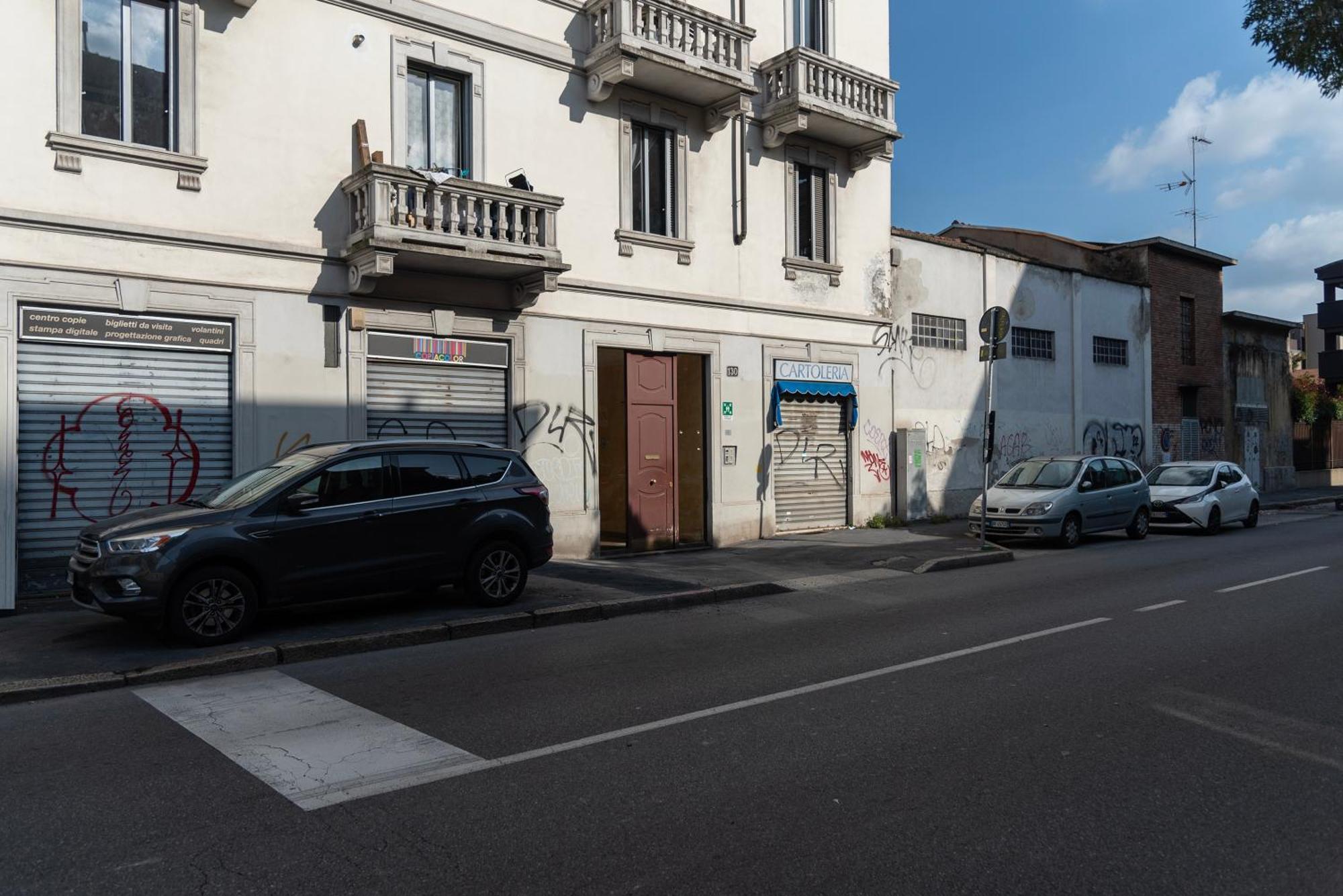 Youhosty -varesina 130 * Milano